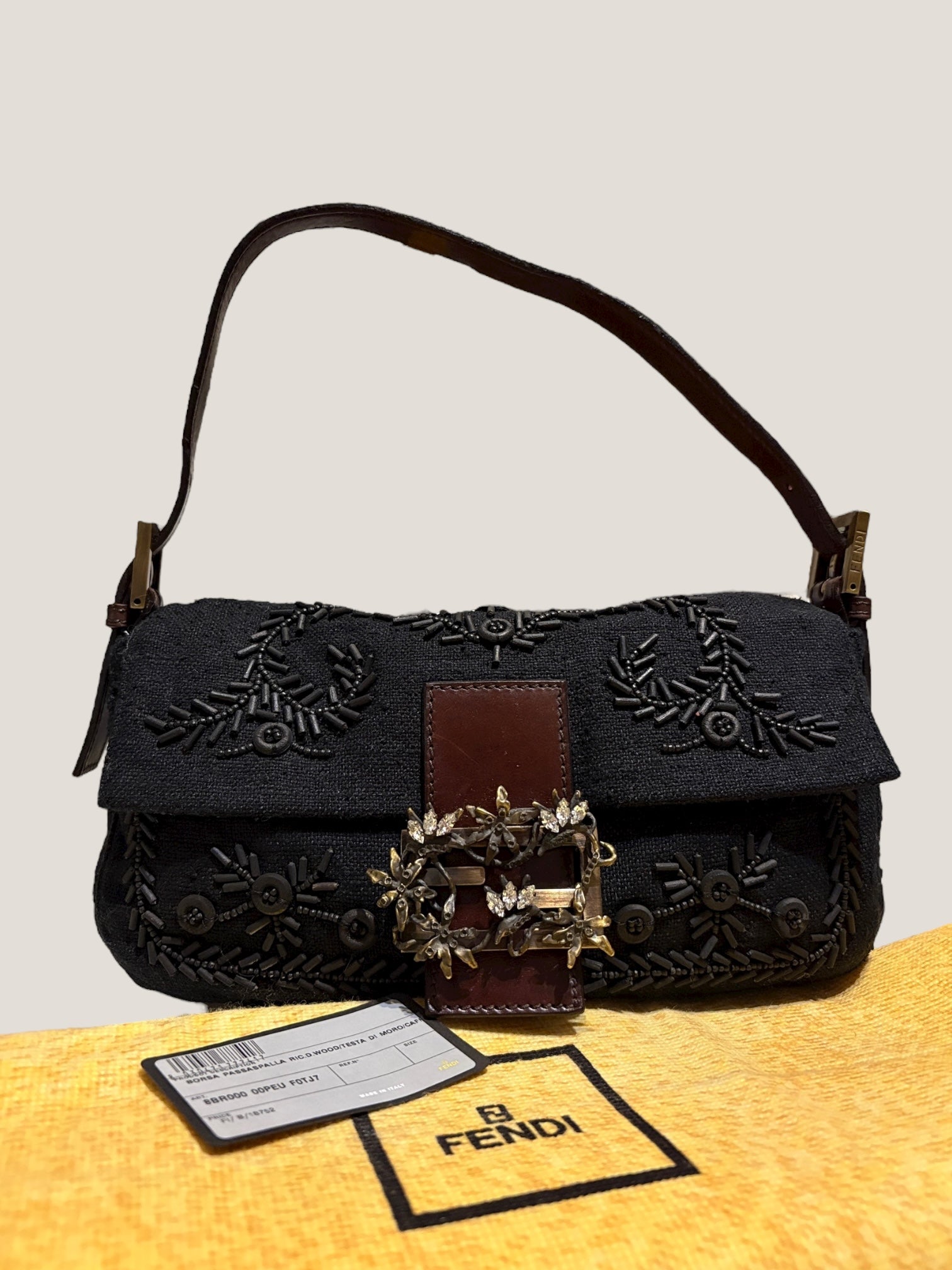 FENDI BAGUETTE BEADED NERA