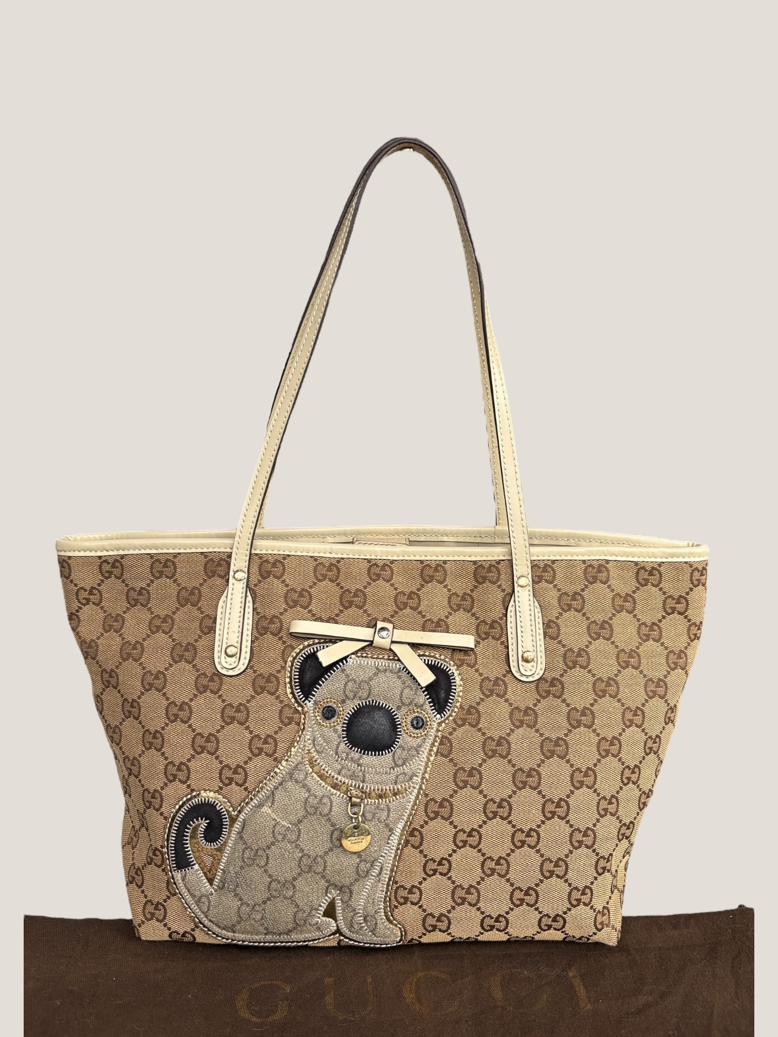 GUCCI GG CANVAS TOTE “DOG PATCH”