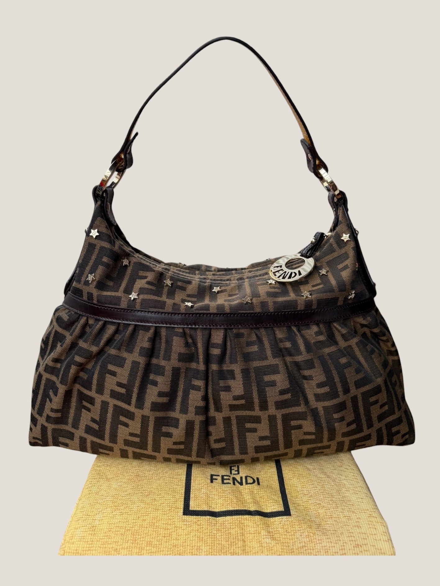 Fendi Chef Hobo con Stelle