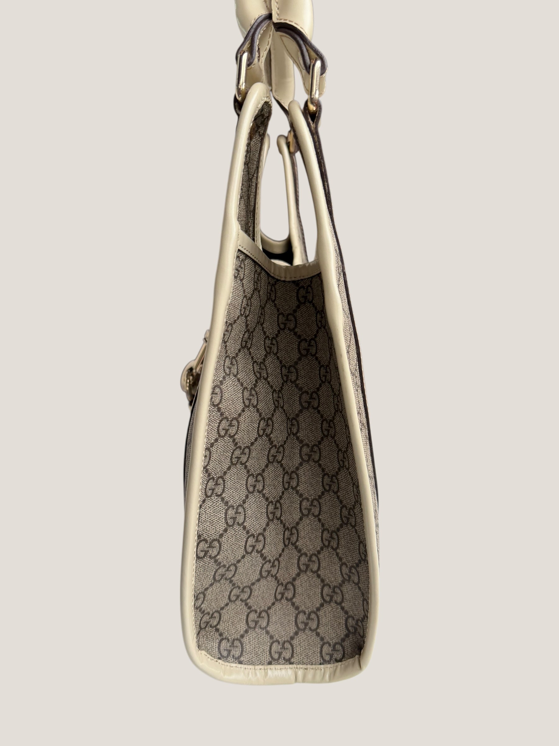 Gucci Jackie Hobo GG Supreme