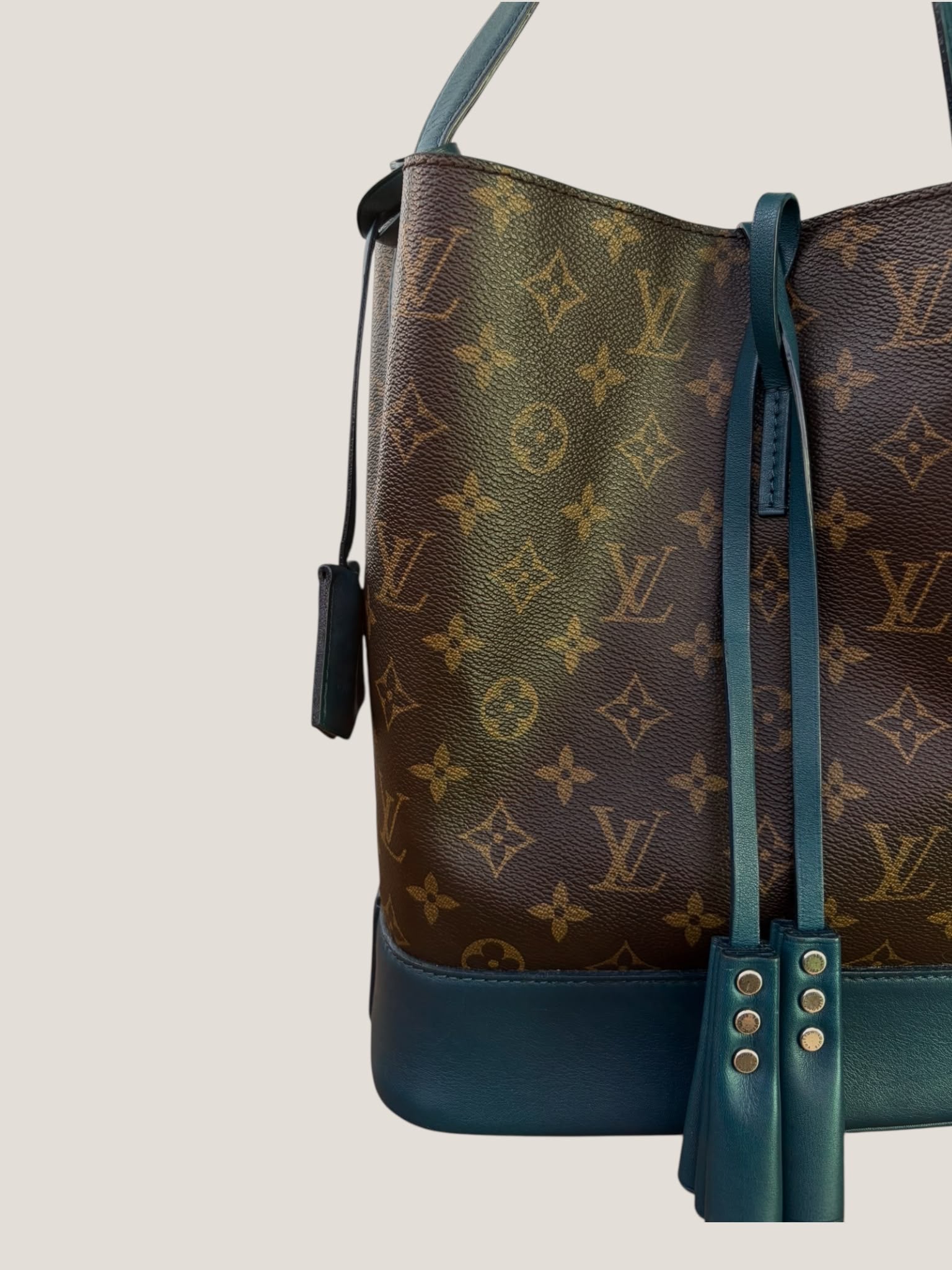 Louis Vuitton NN14 GM Monogram Idole