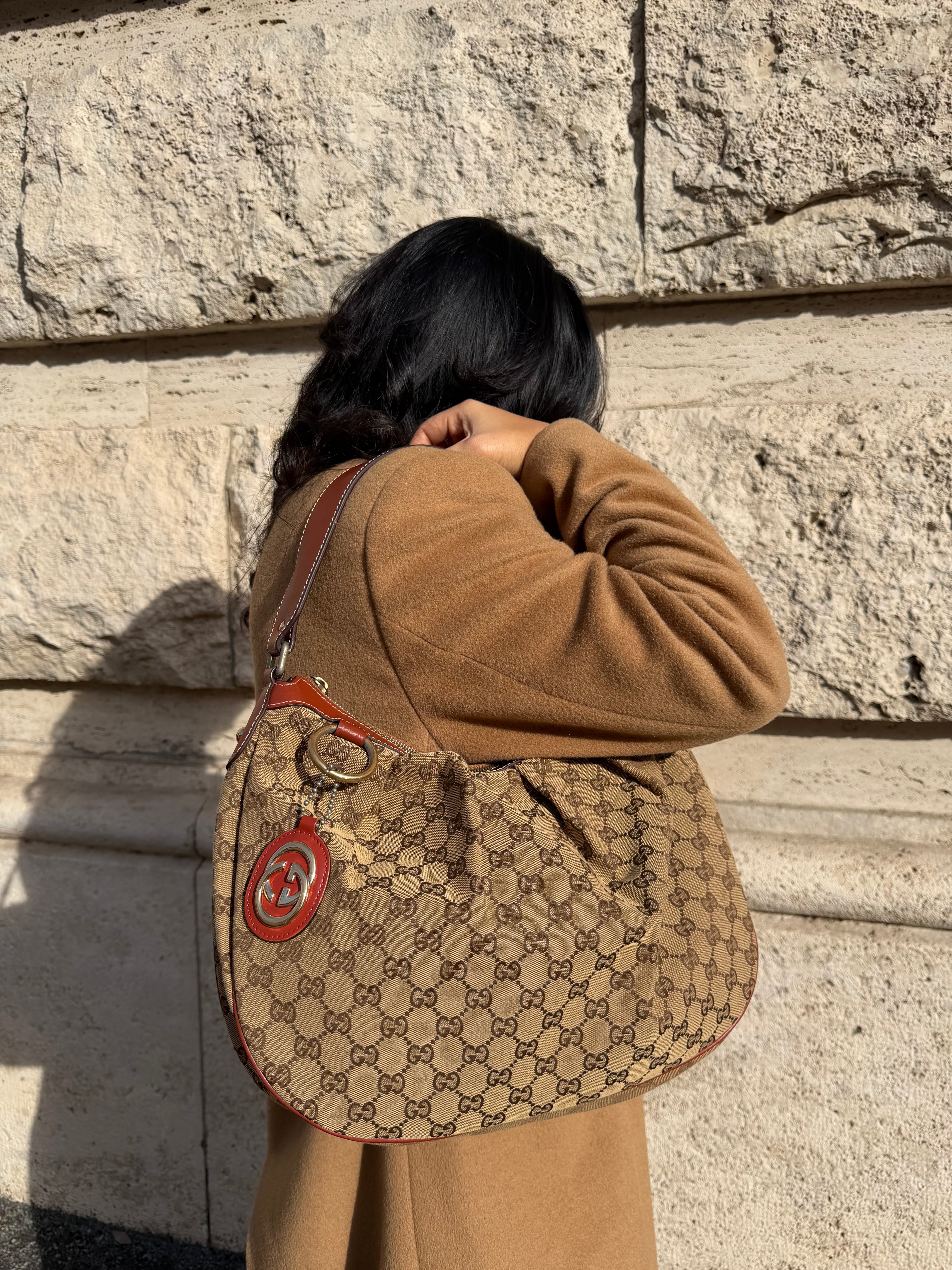 Gucci Sukey Hobo GG Canvas