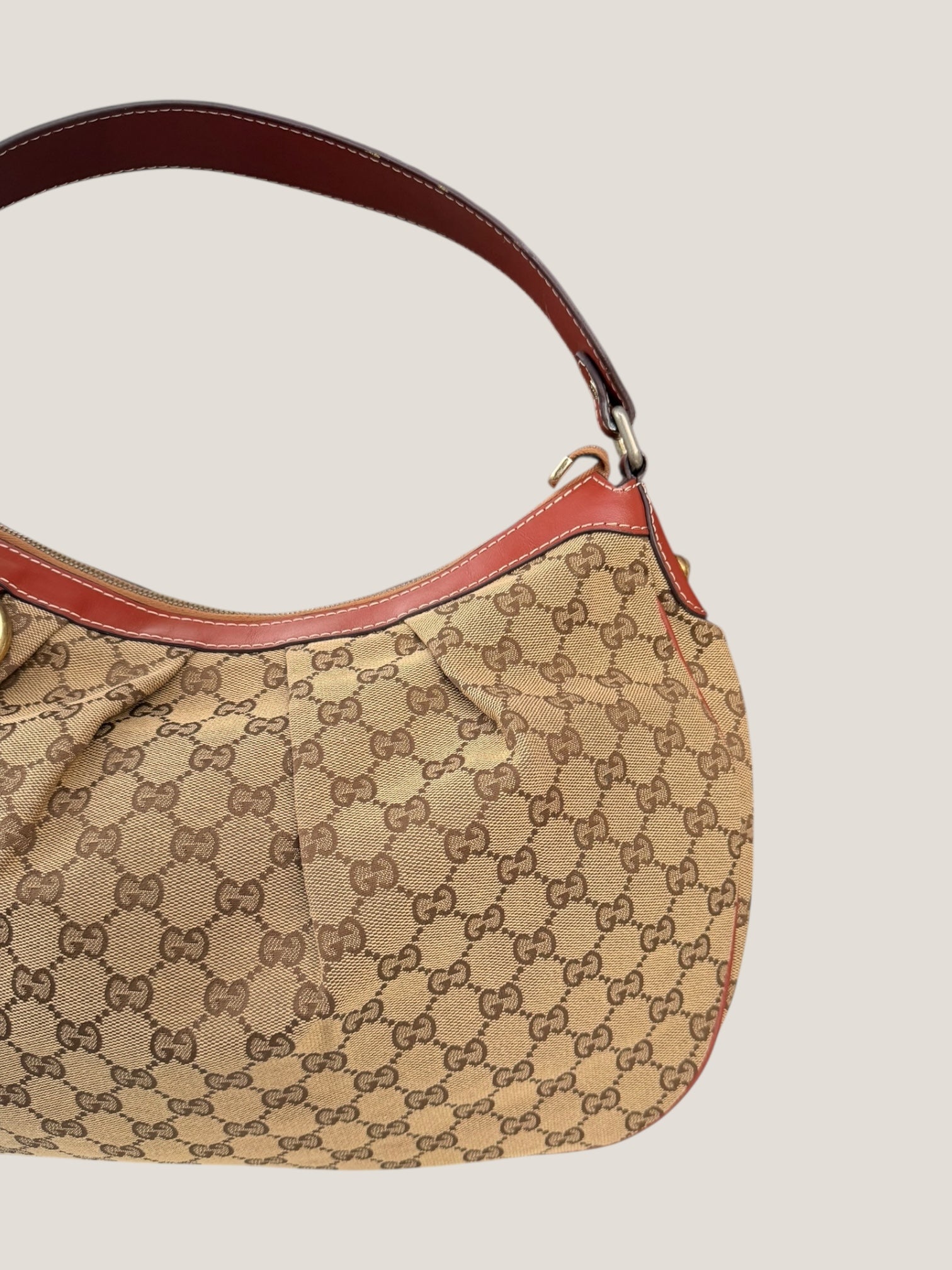 Gucci Sukey Hobo GG Canvas