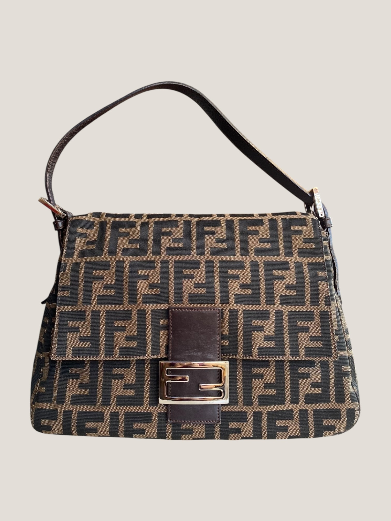 Fendi mamma baguette