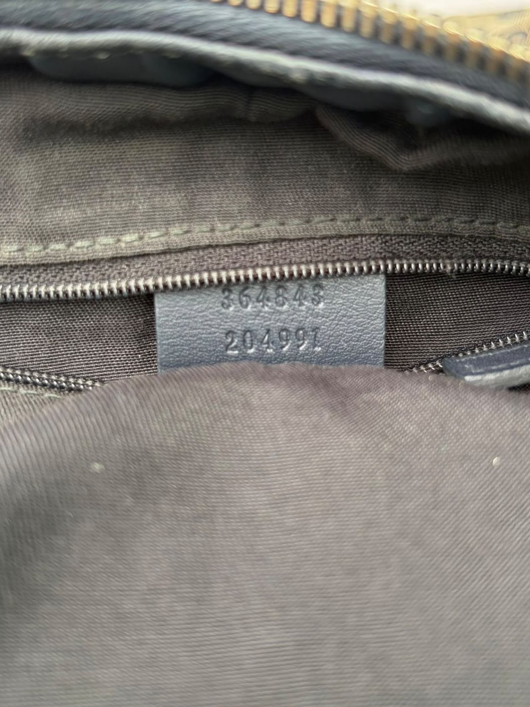 Gucci GG Sukey Hobo