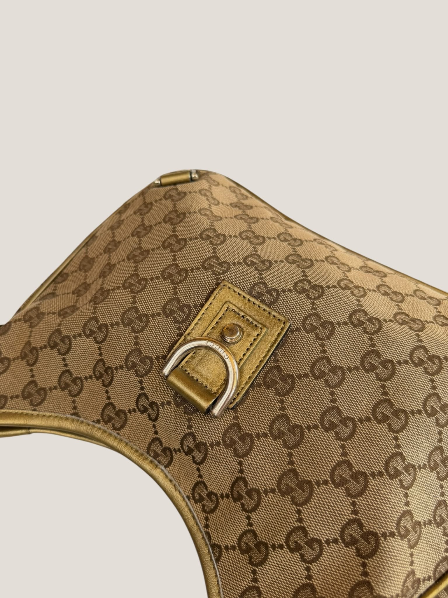 Gucci Abbey D-Ring Hobo