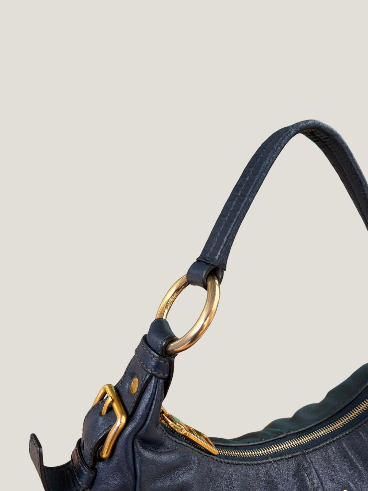 Prada Hobo in Pelle