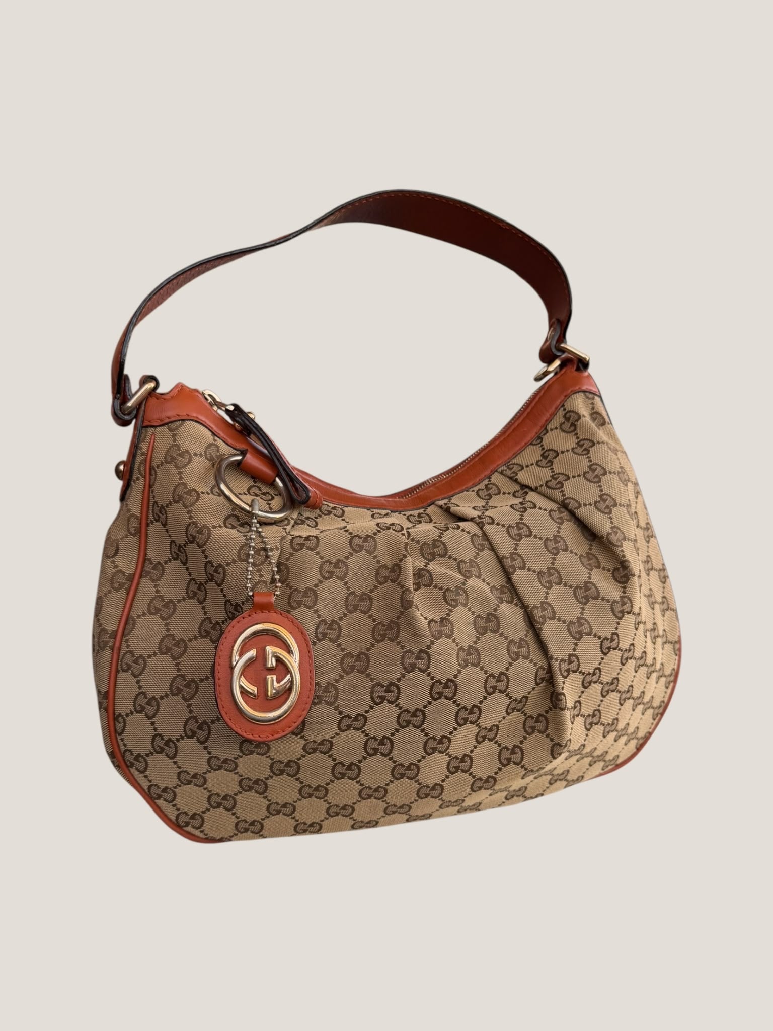 Gucci Sukey Hobo