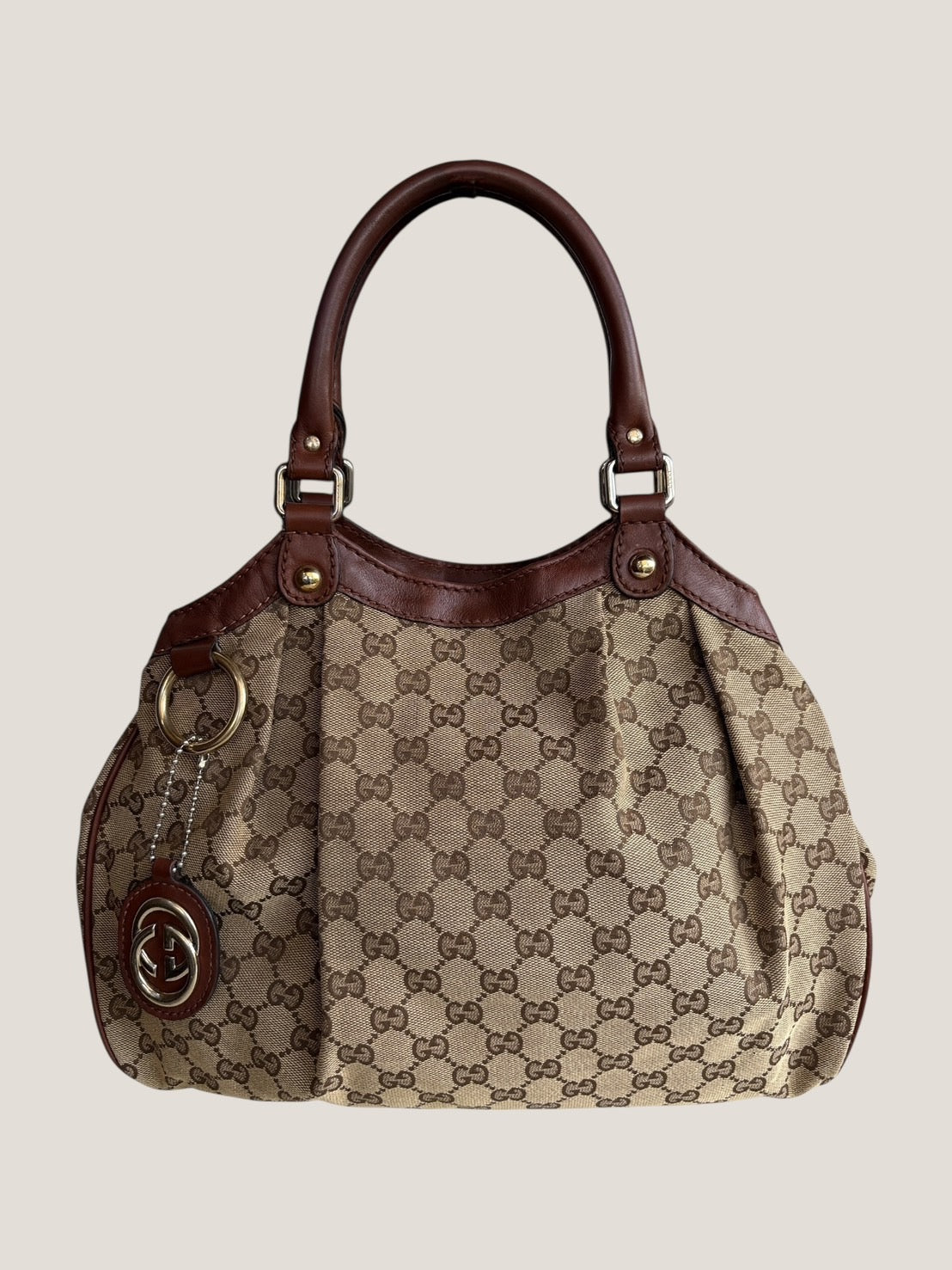 Gucci GG canvas tote vintage con charm logo