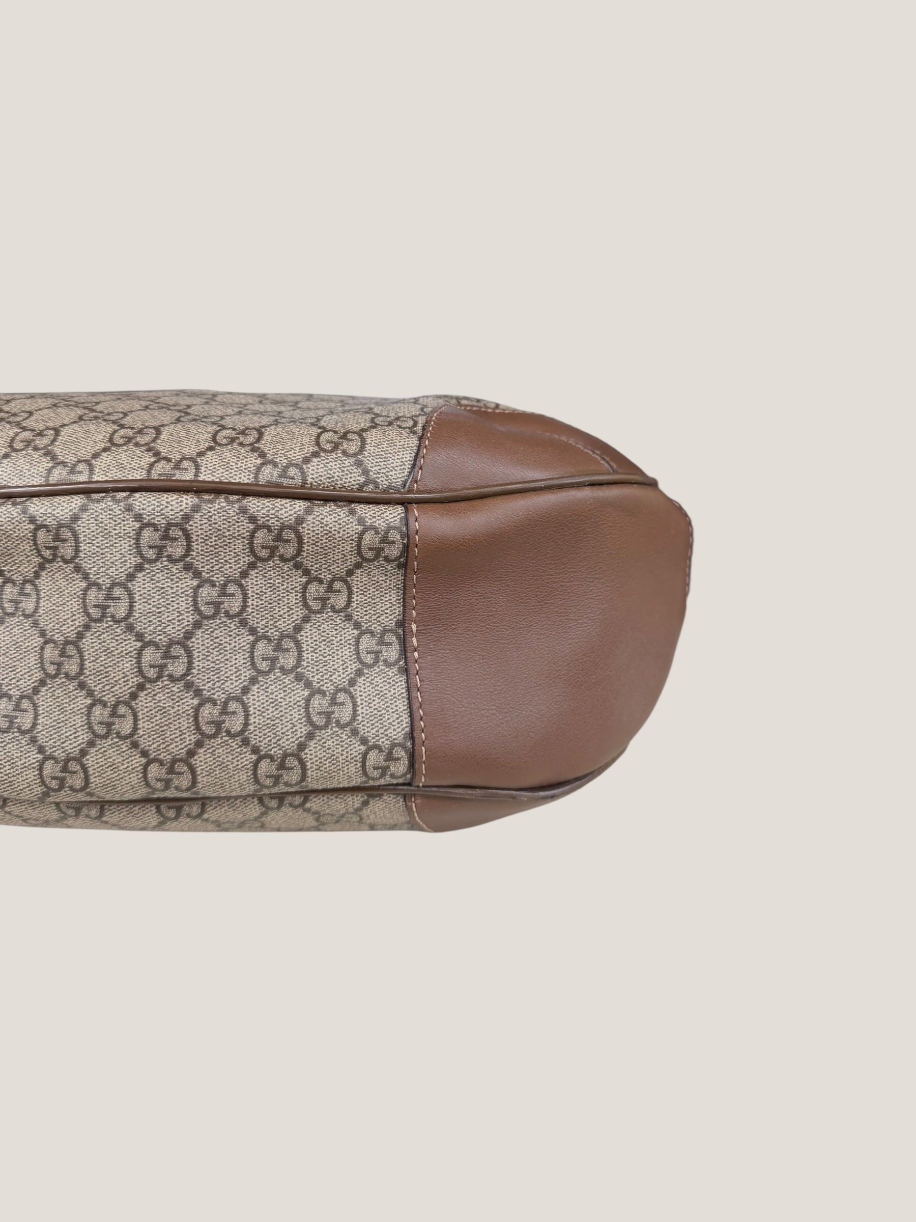 Gucci Hobo GG Supreme