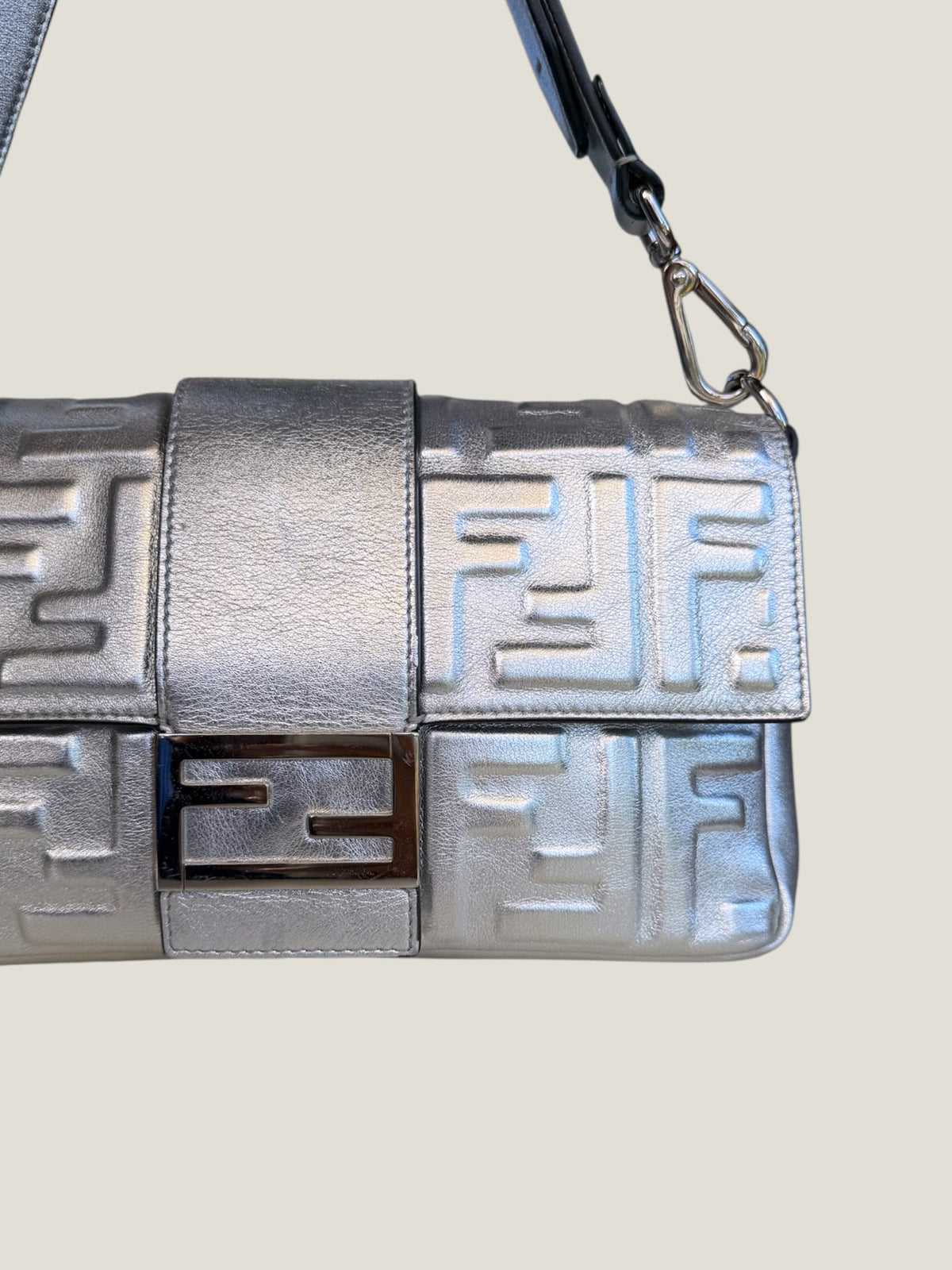 Fendi Baguette in pelle