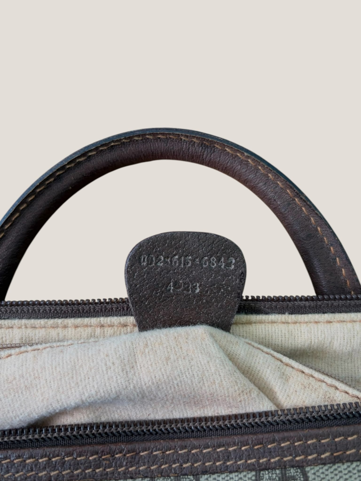 Gucci Boston GG Supreme