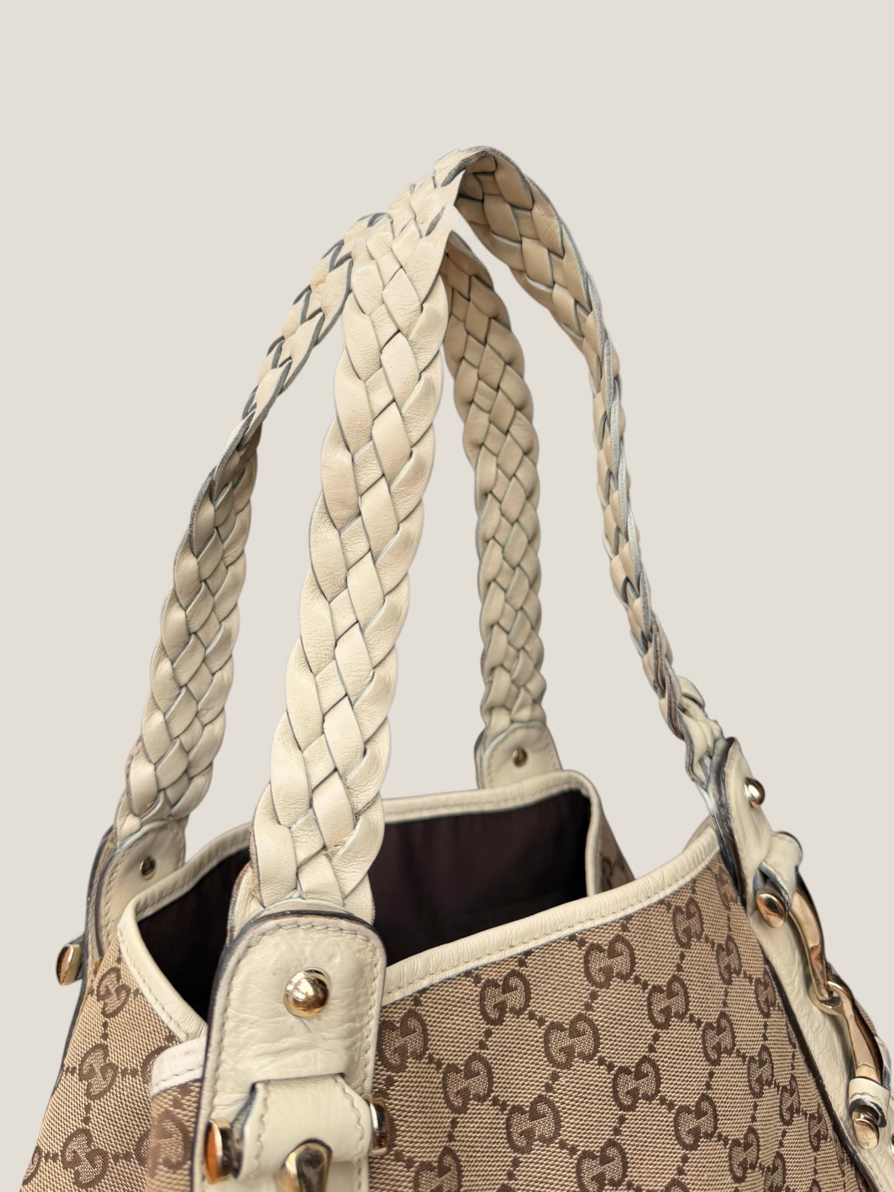 Gucci Hobo GG Canvas