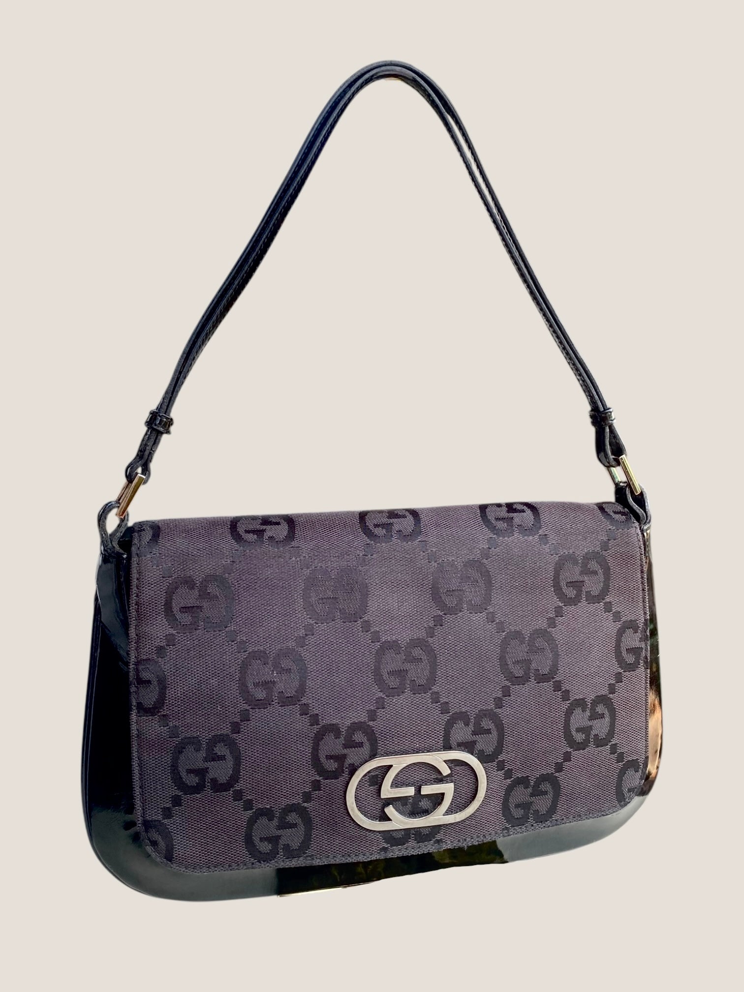 Gucci hobo GG canvas