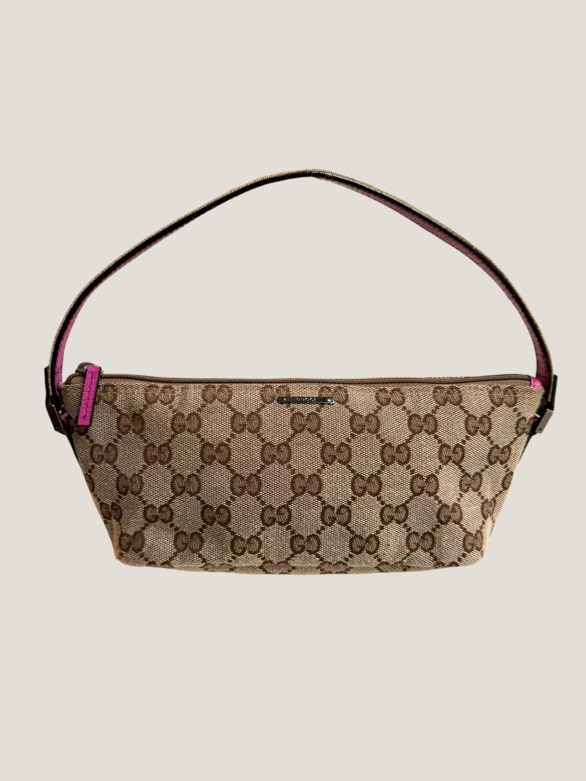 Gucci Pochette GG