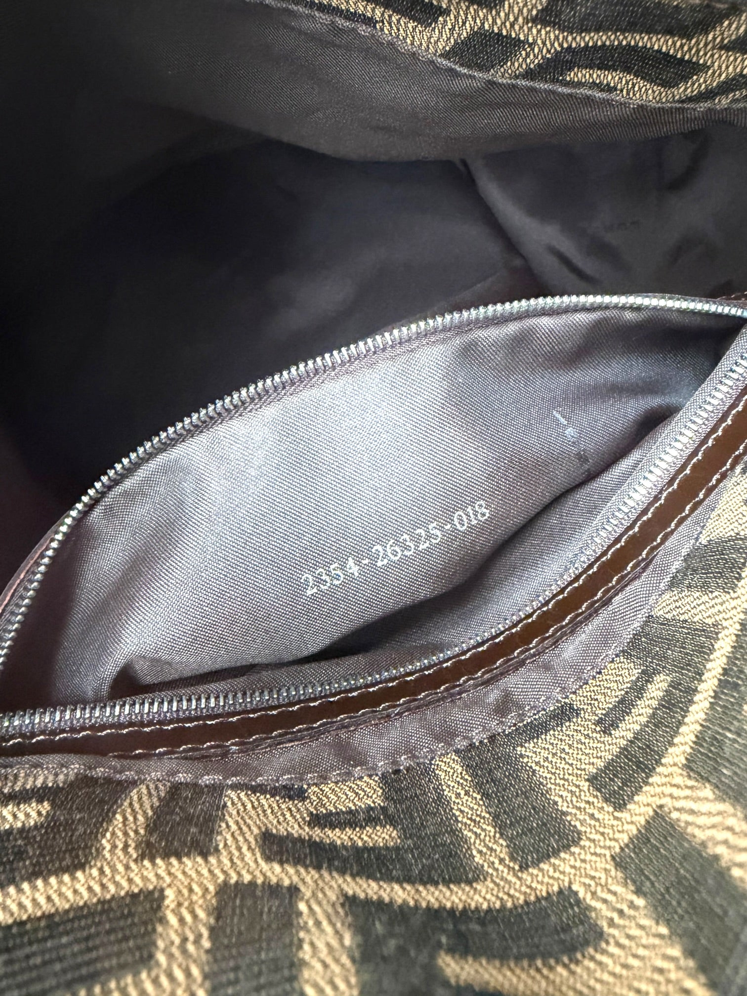 Fendi Mamma Baguette Zucca