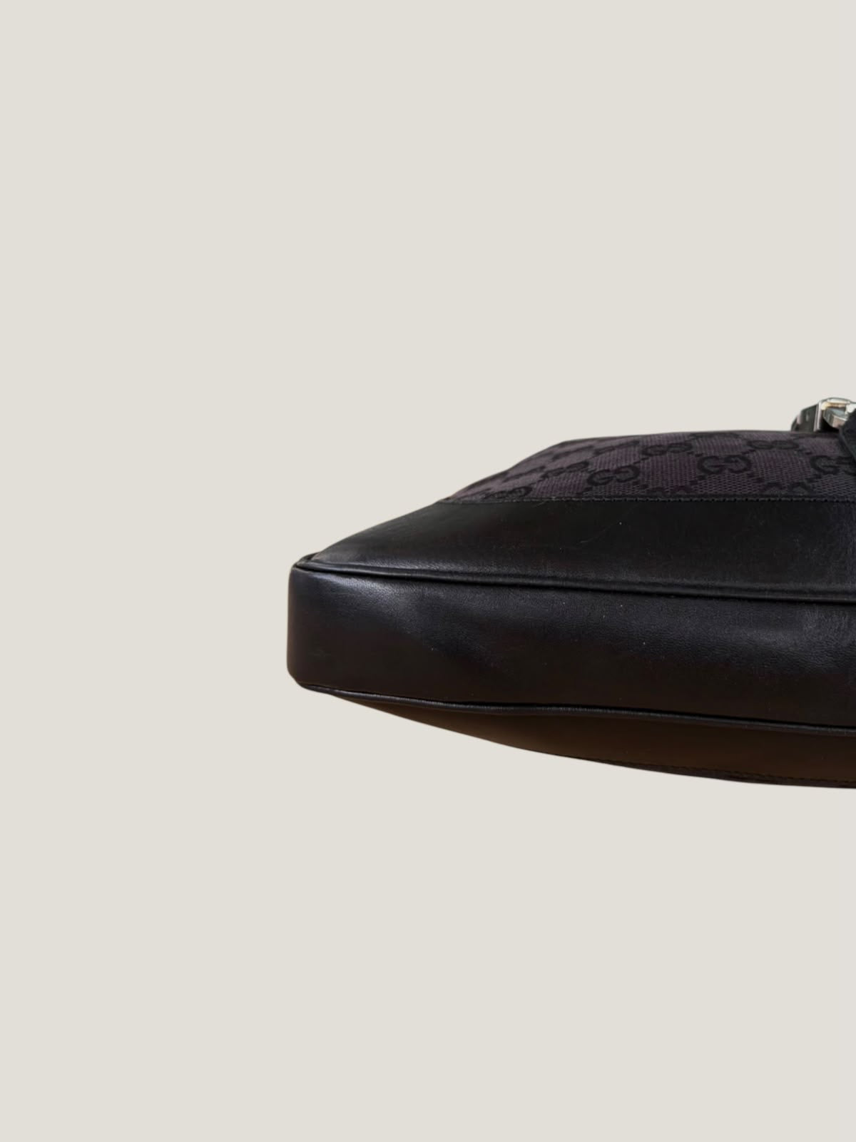 Gucci Jackie GG con Catena