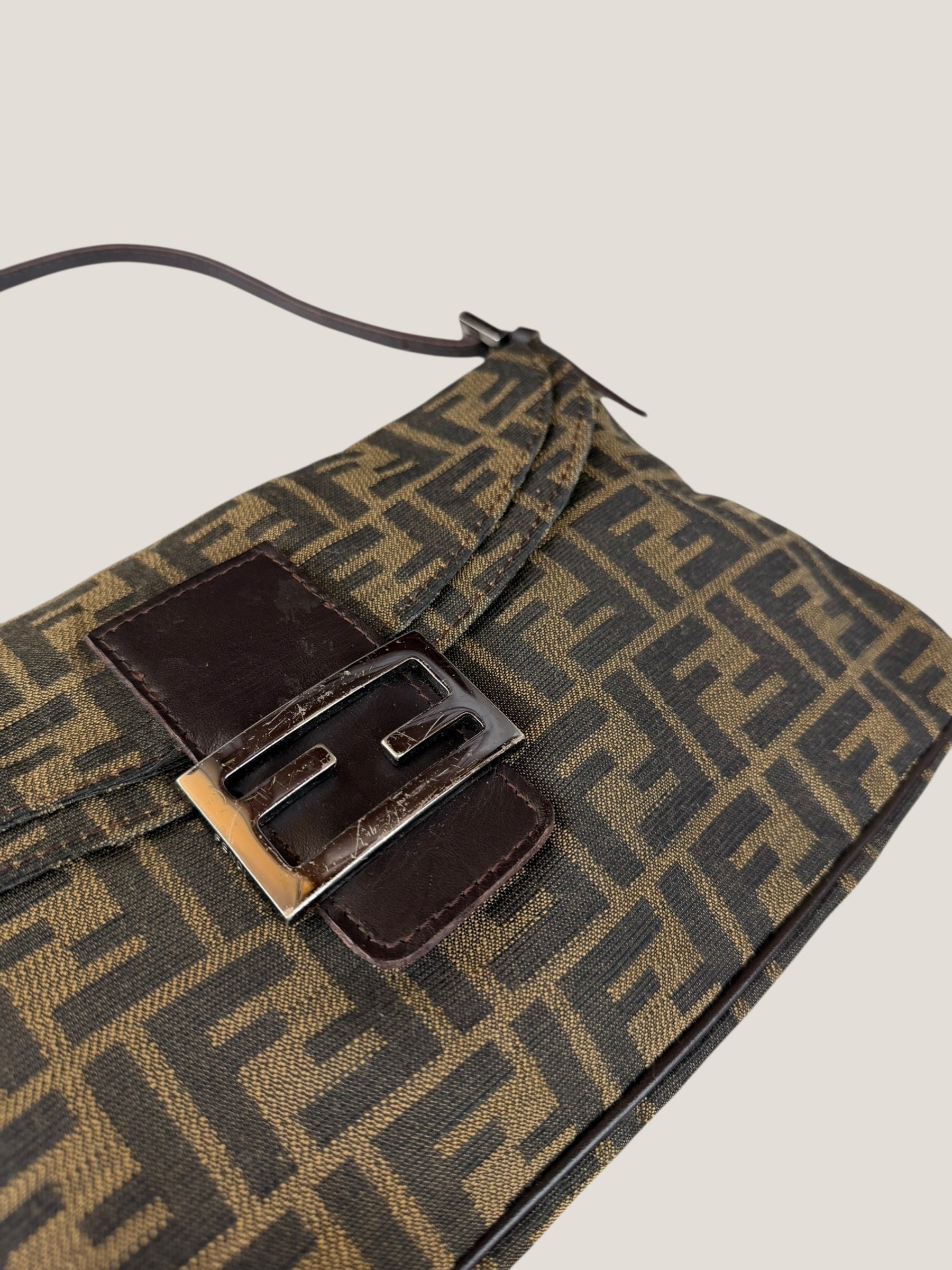 Fendi Baguette in tela Zucca