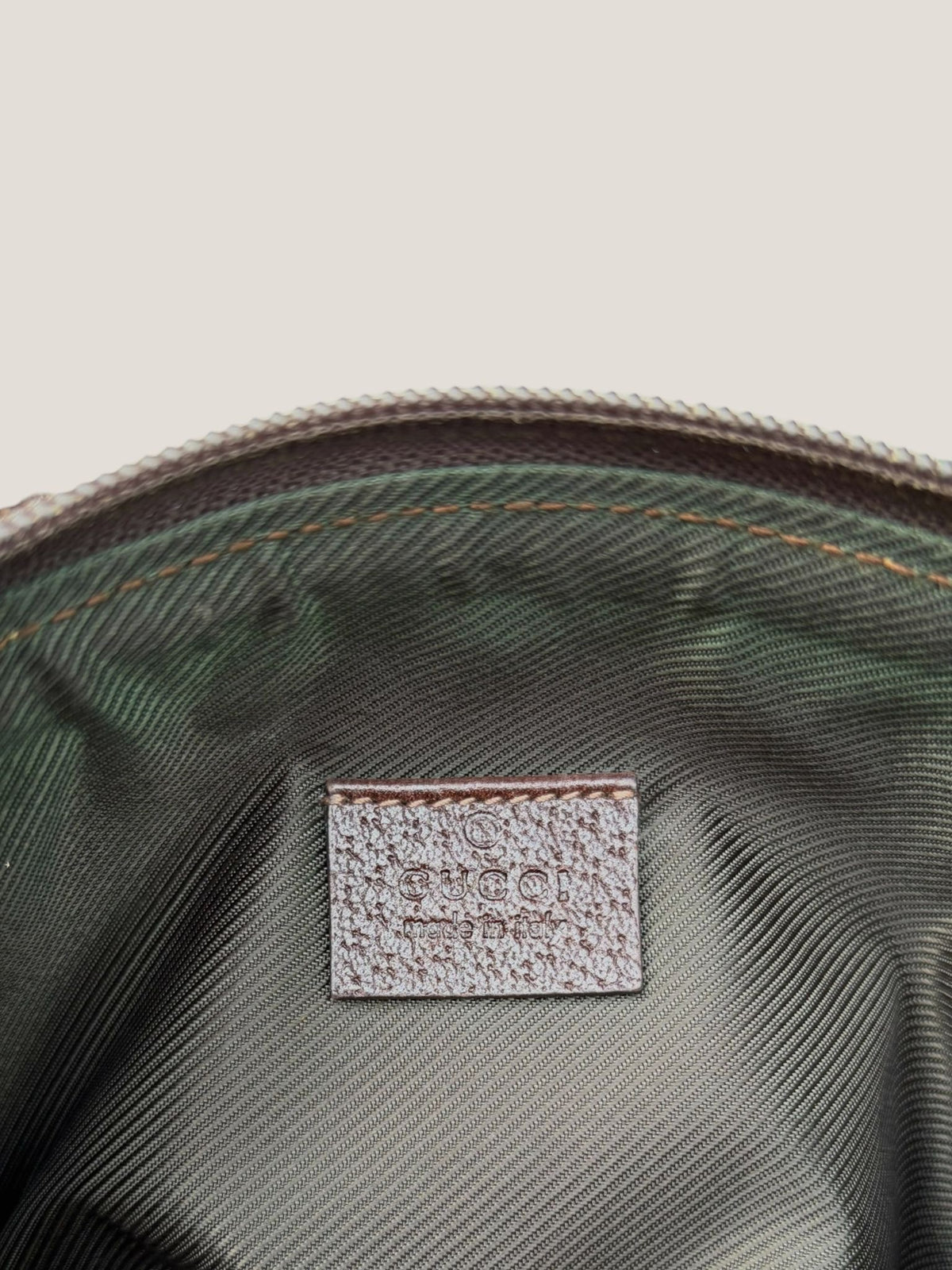 Gucci D-Ring Pochette