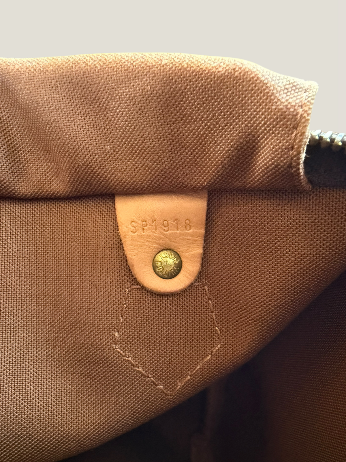 Louis Vuitton Speedy 25