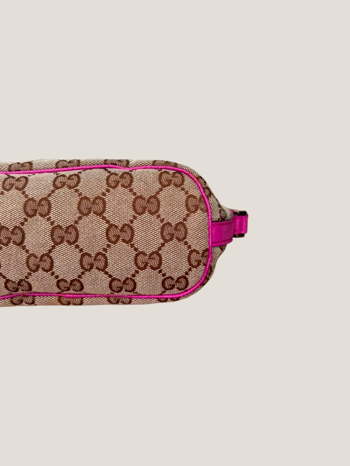 Gucci Pochette GG