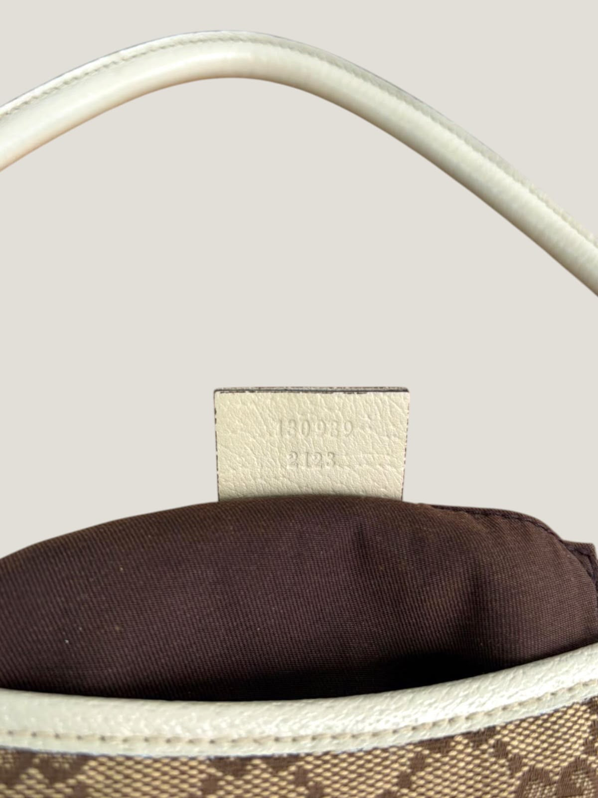Gucci D-Ring Pochette