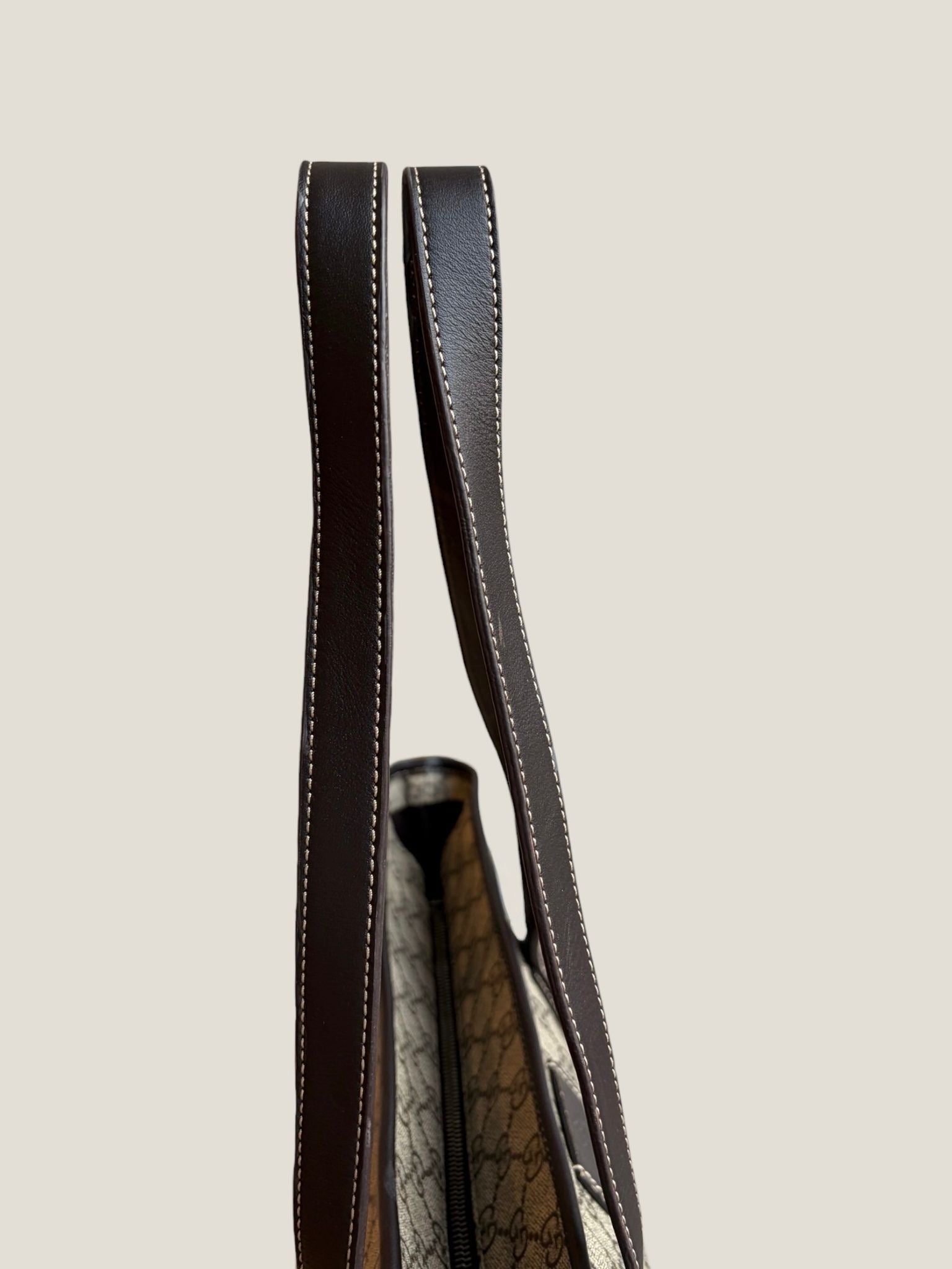 Gucci GG Supreme Tote