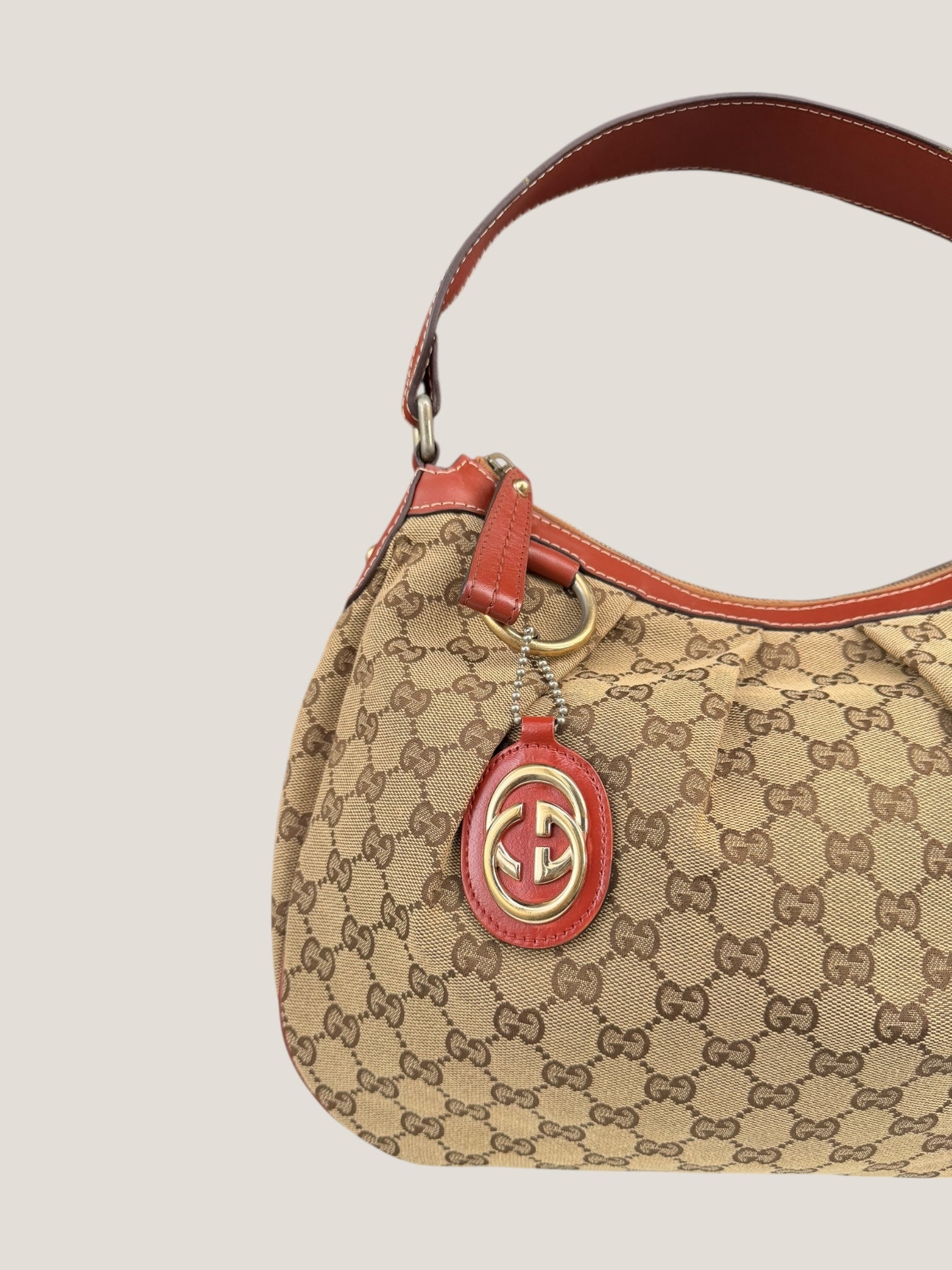 Gucci Sukey Hobo GG Canvas