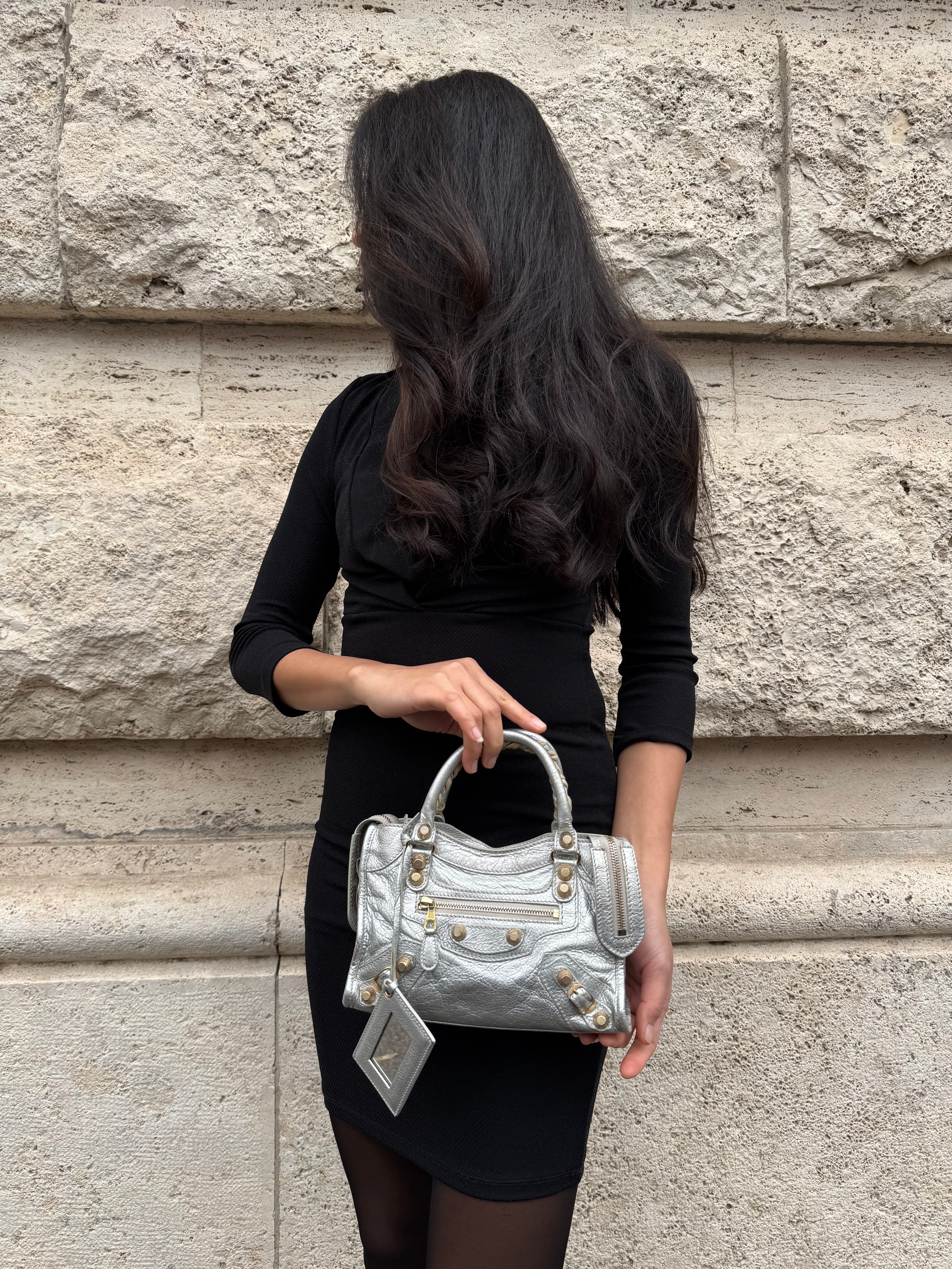 Balenciaga Classic City Mini argento metallizzato