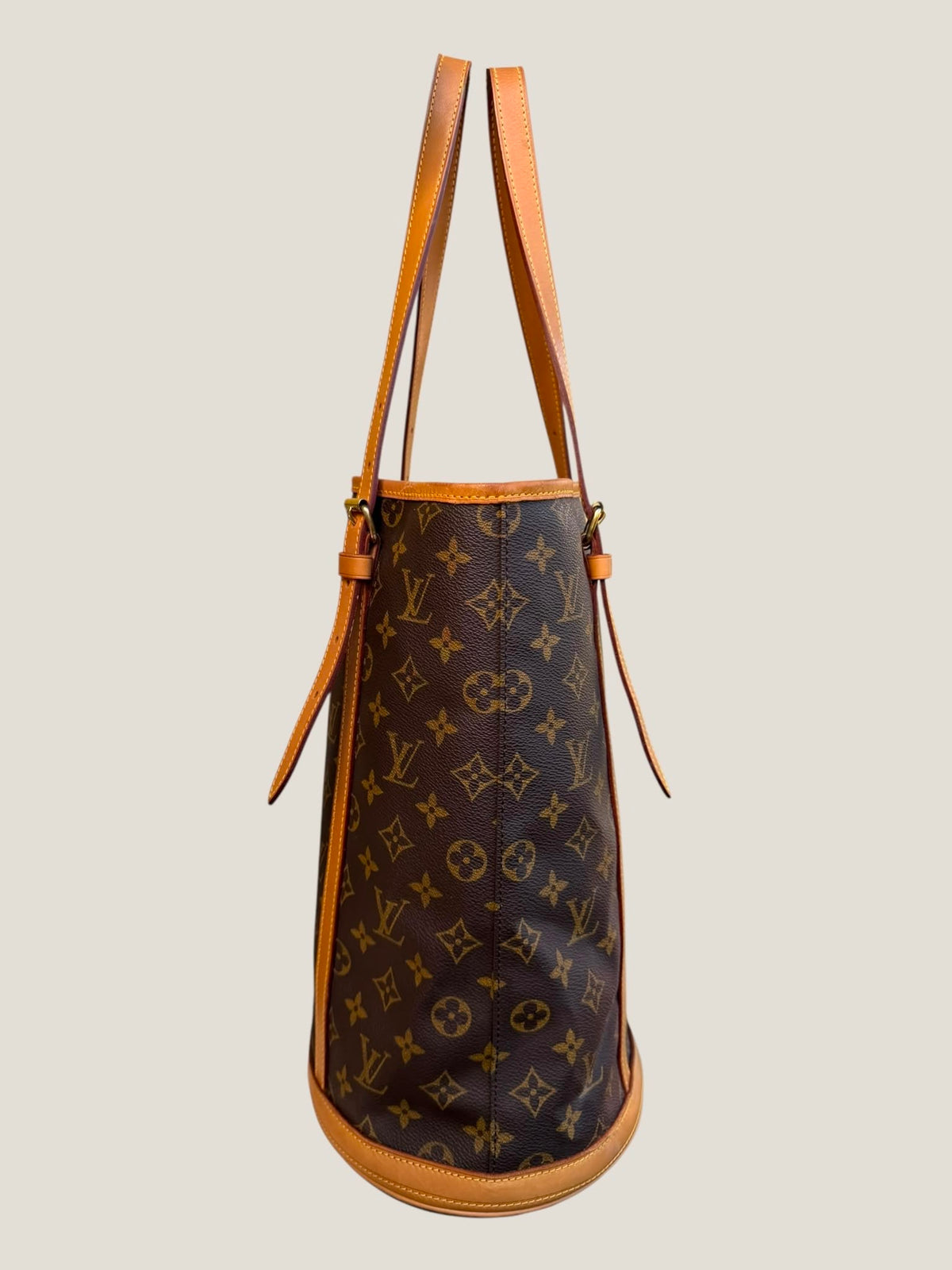 Louis Vuitton Bucket GM Monogram