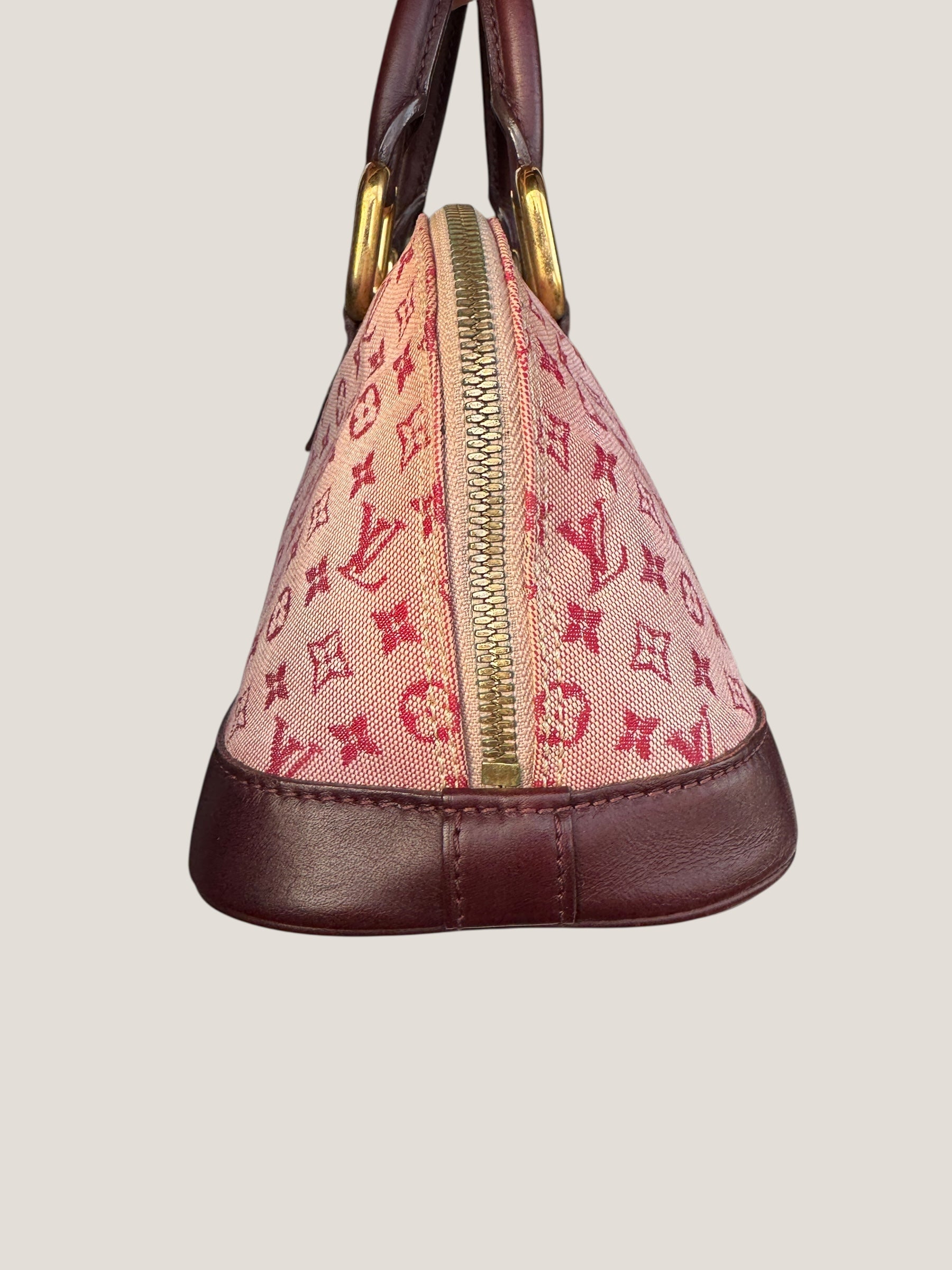 LOUIS VUITTON Alma Long Monogram Mini Lin