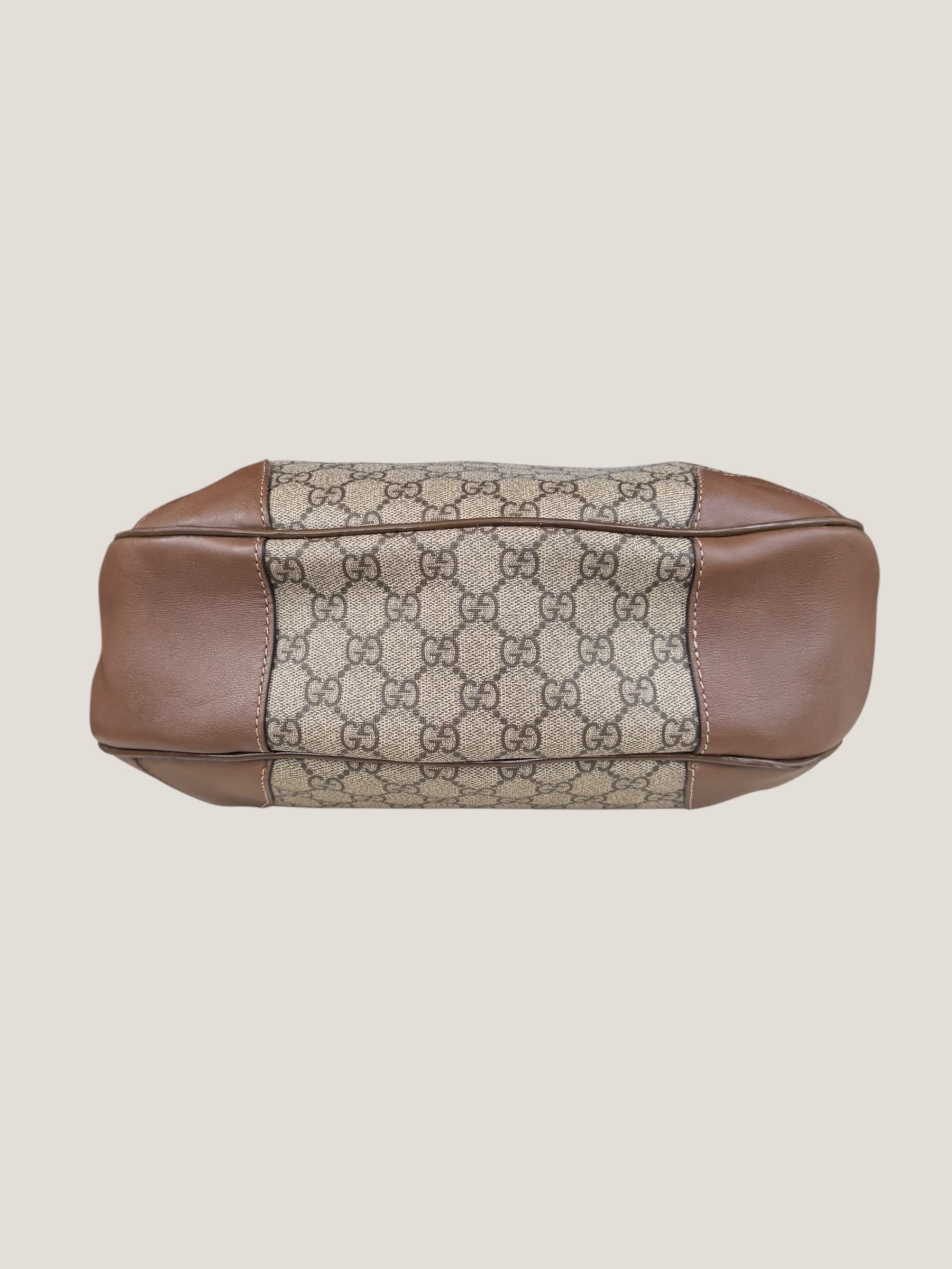 Gucci Hobo GG Supreme