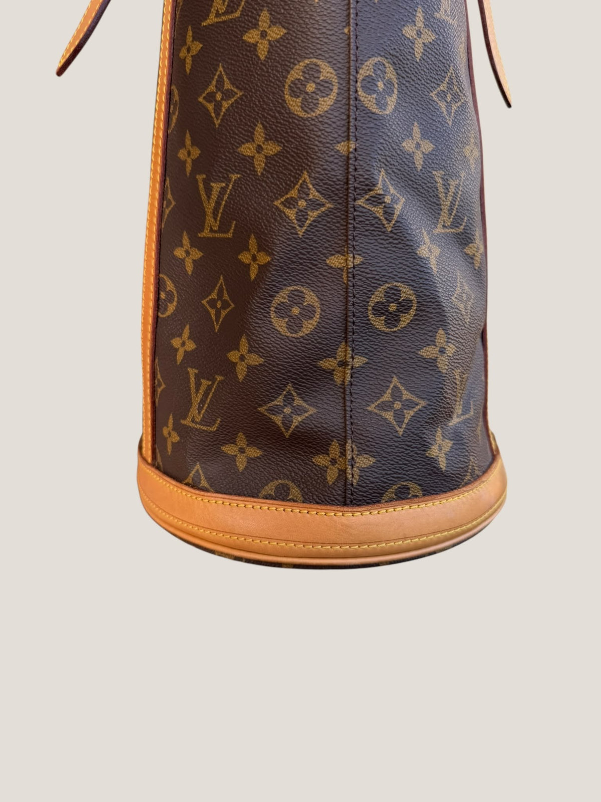 Louis Vuitton Bucket GM Monogram