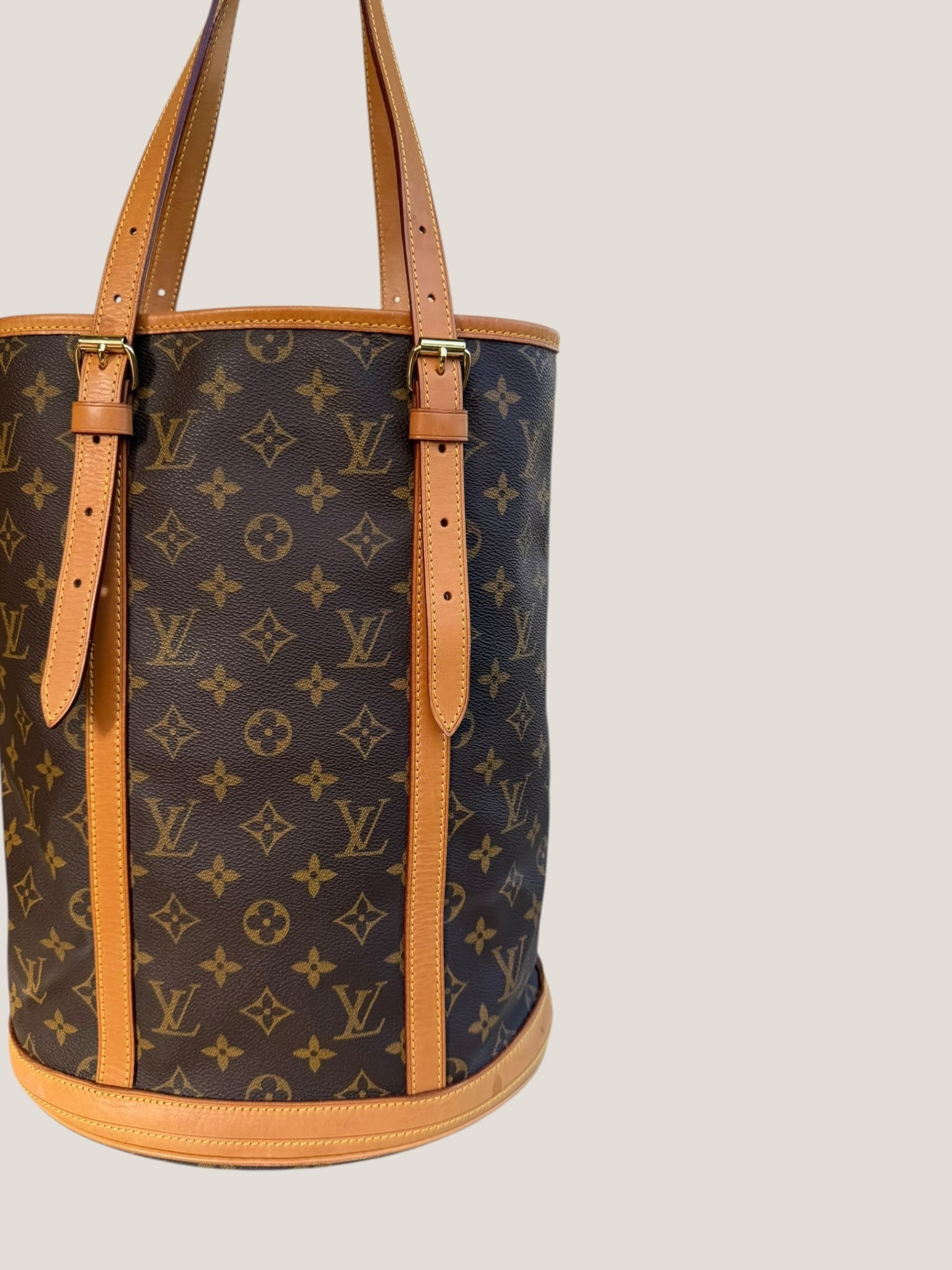 Louis Vuitton Bucket GM Monogram
