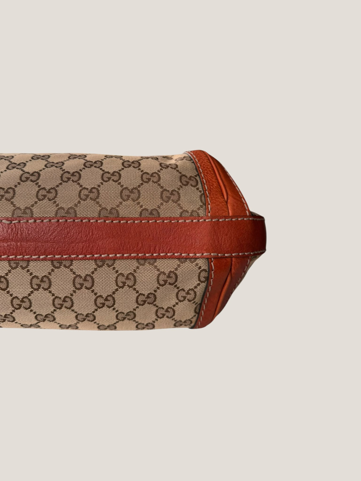 Gucci Hobo GG con cintura