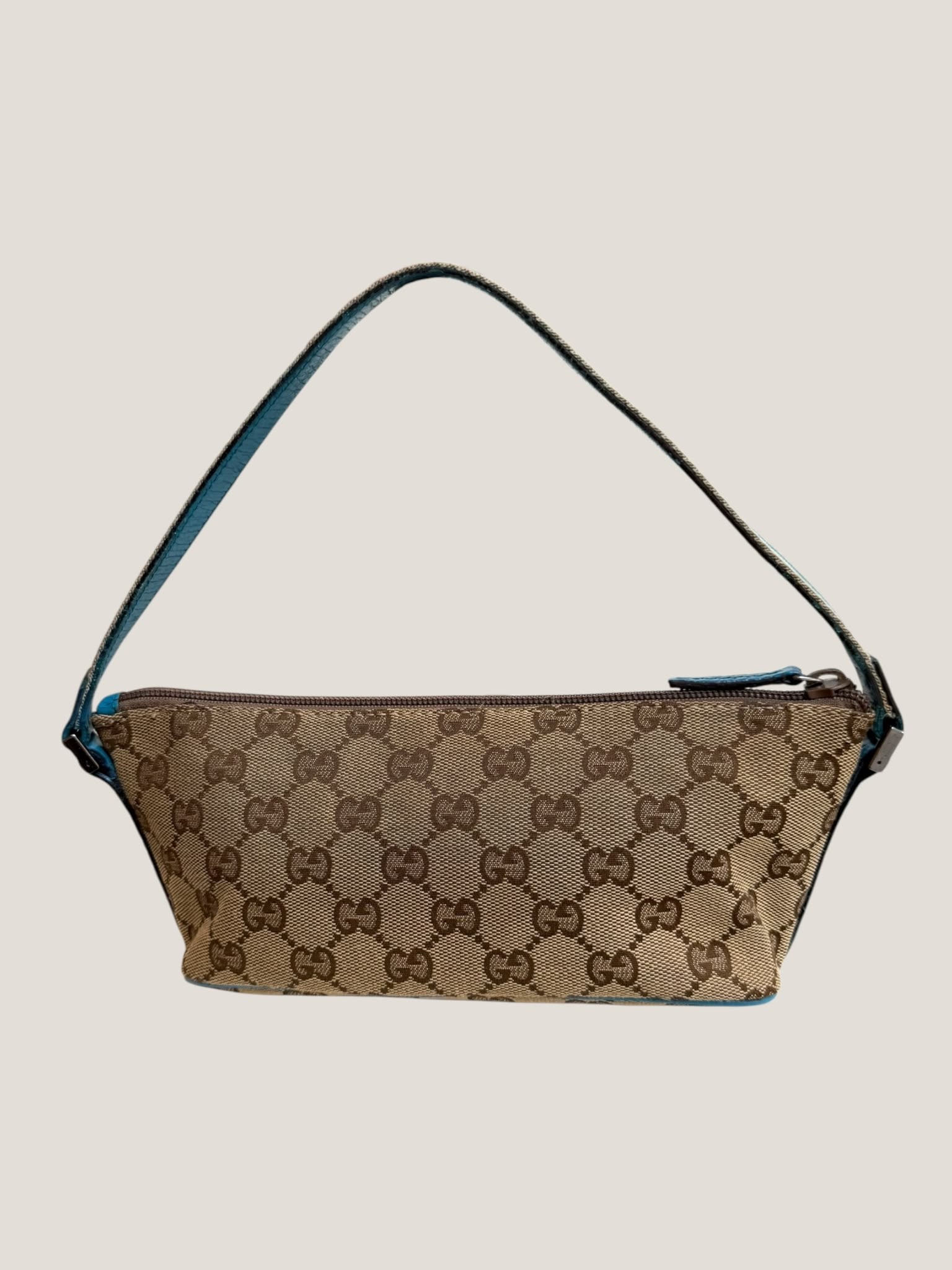 Gucci Pochette GG