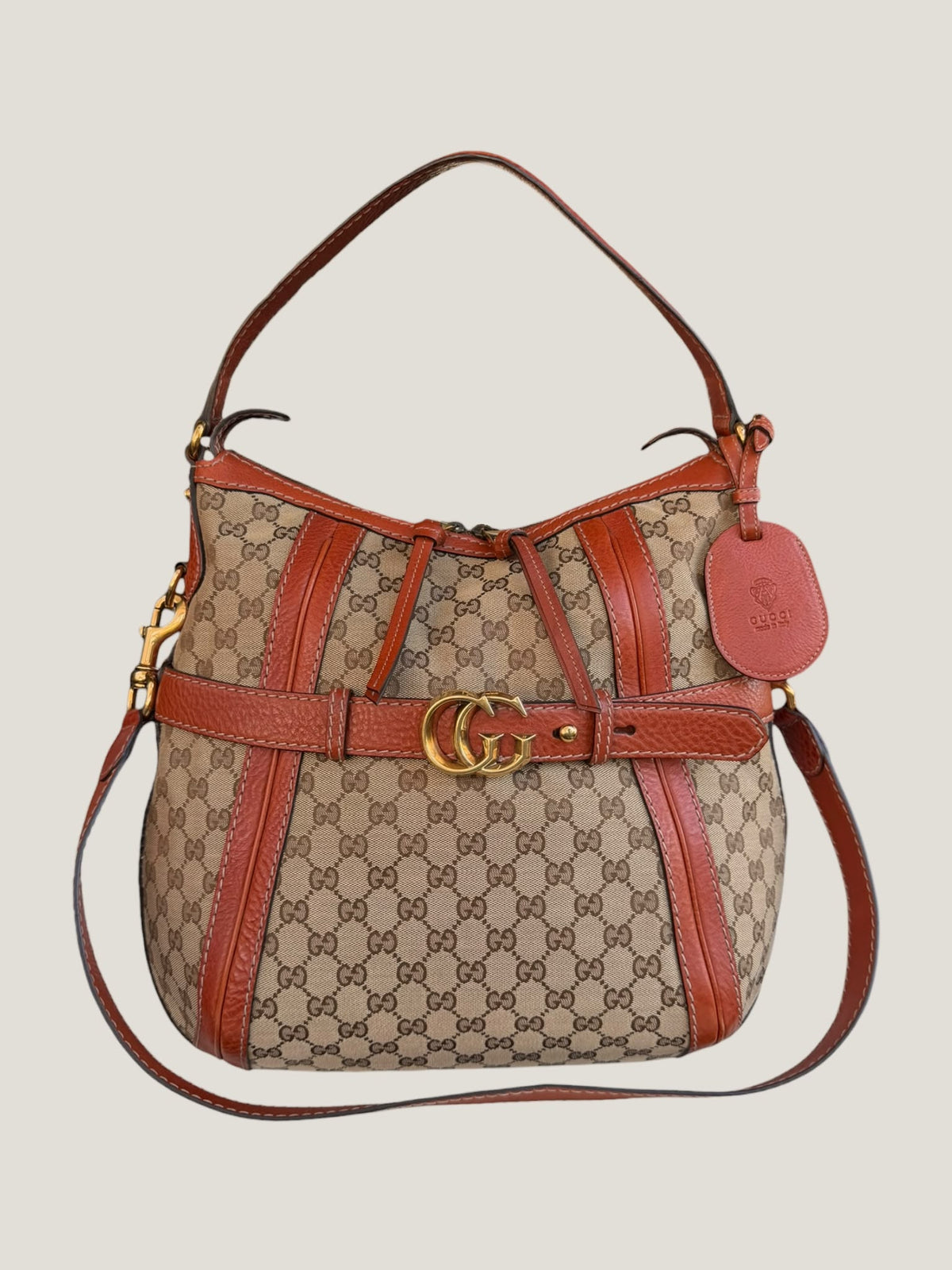 Gucci Hobo GG con cintura
