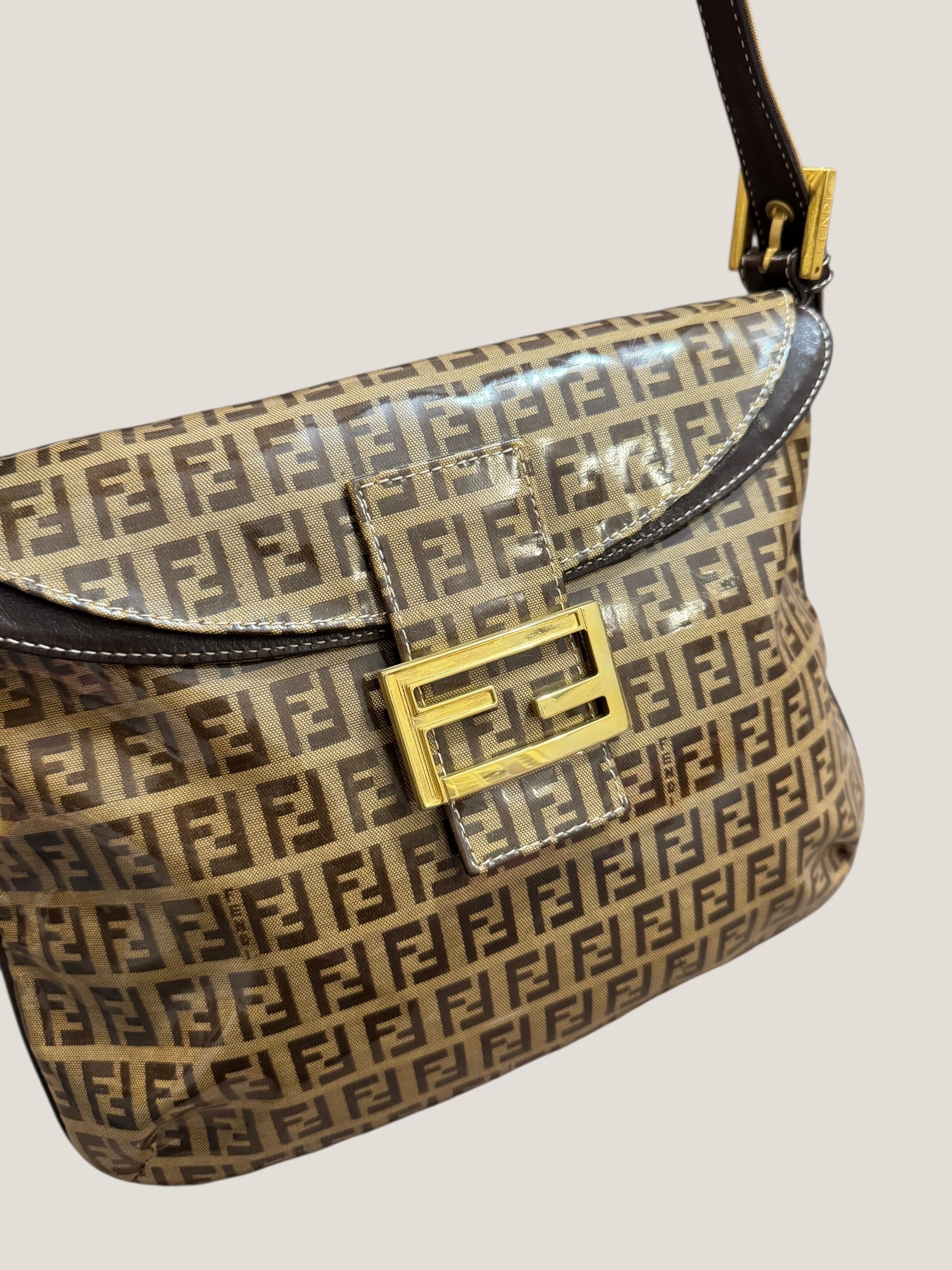 FENDI Baguette Monogram Crystal Marrone