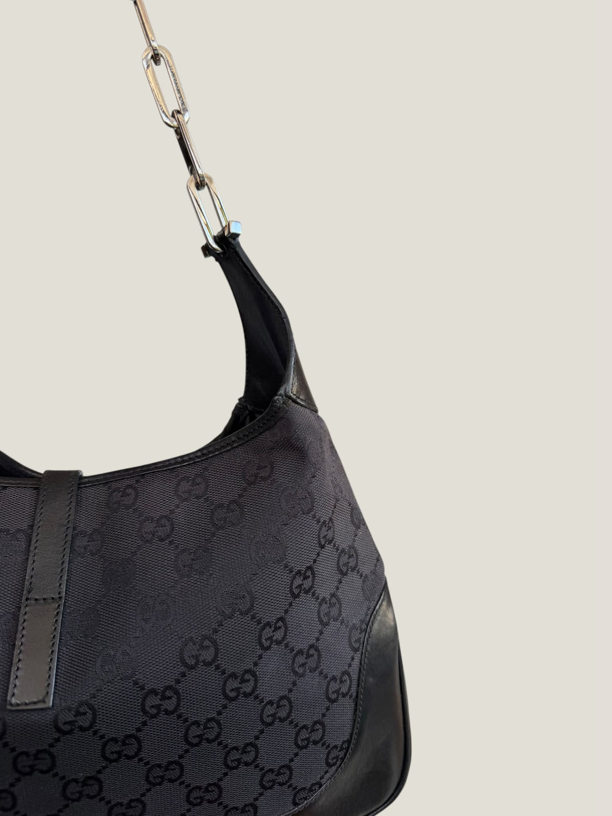 Gucci Jackie GG con Catena