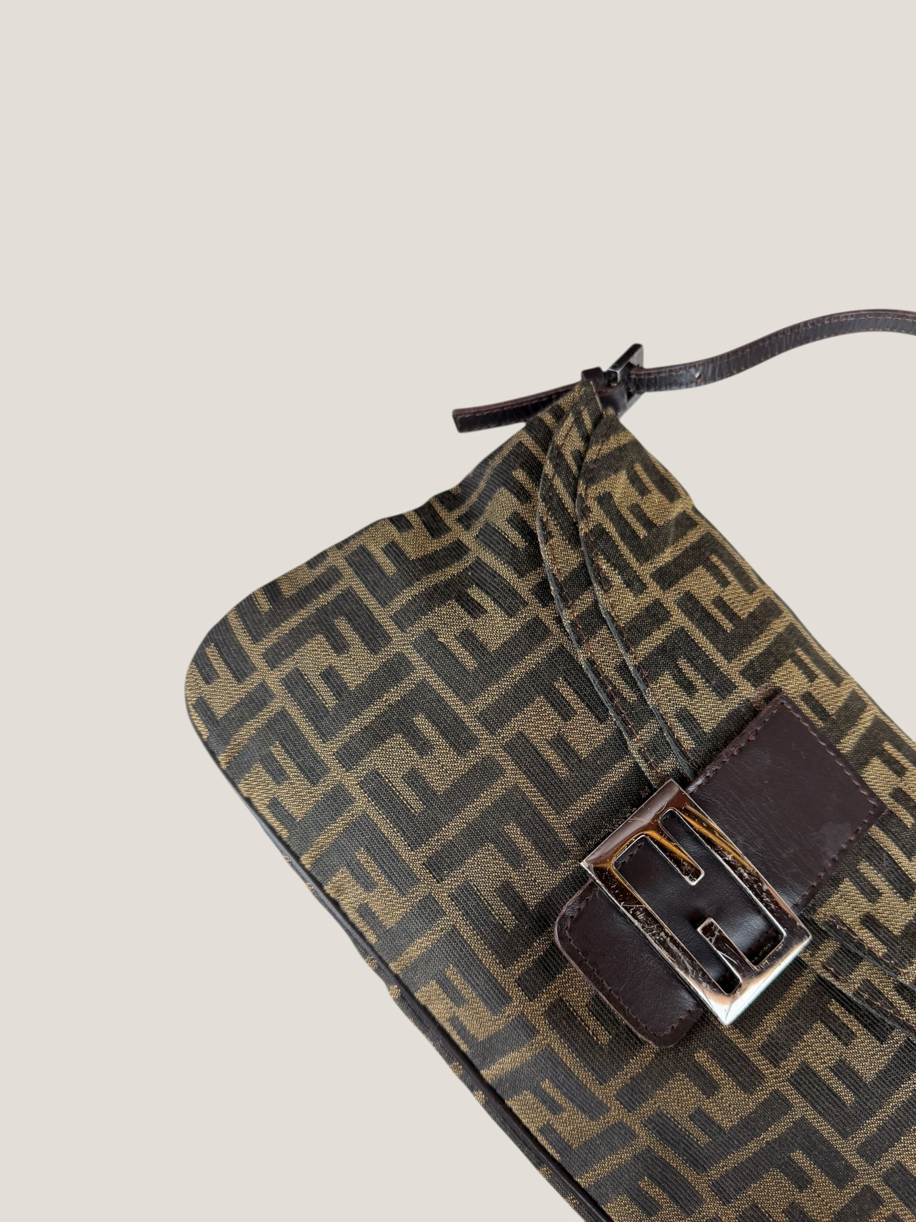 Fendi Baguette in tela Zucca