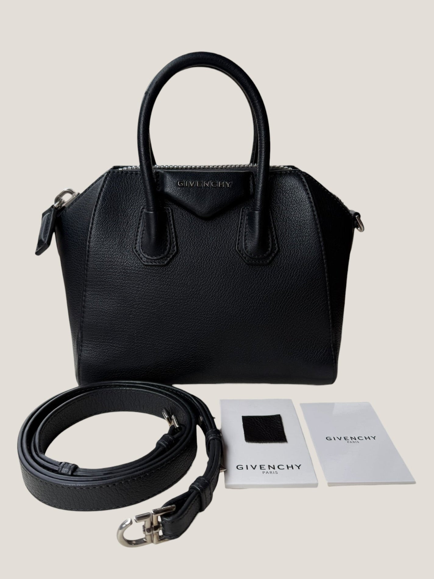 Givenchy Antigona Mini