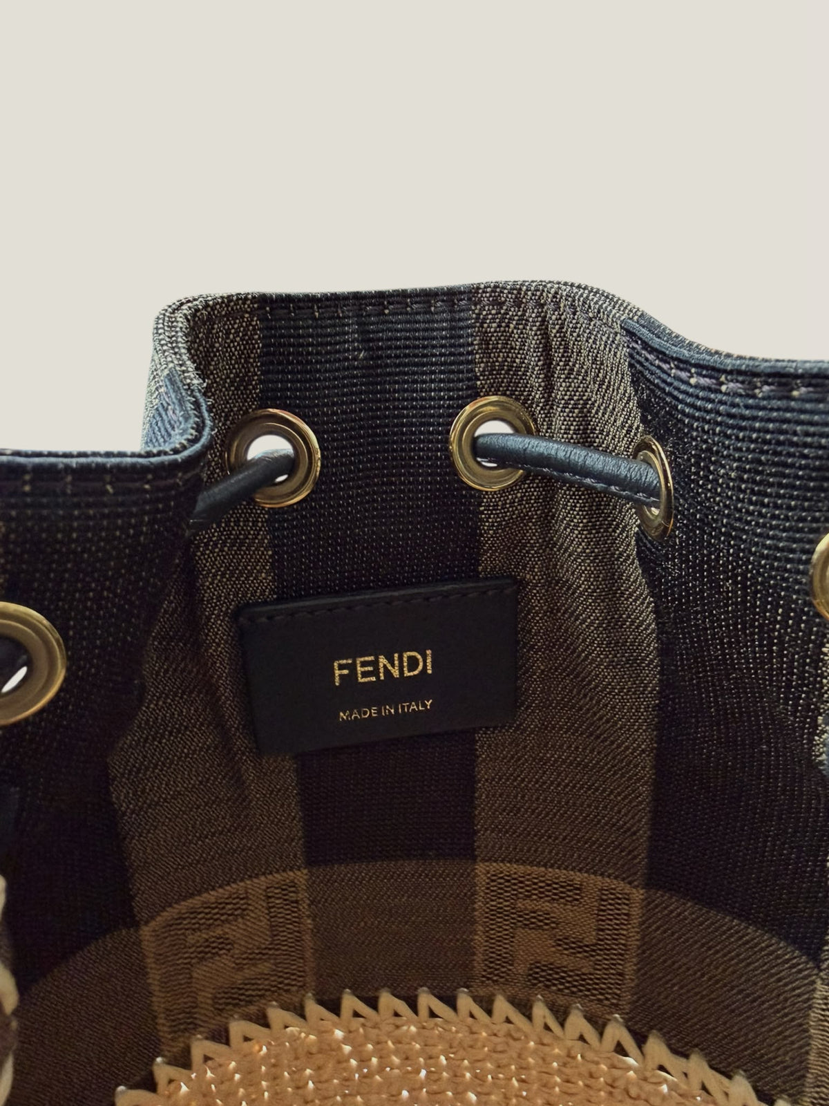 Fendi Mon Tresor Mini FF e Rafia