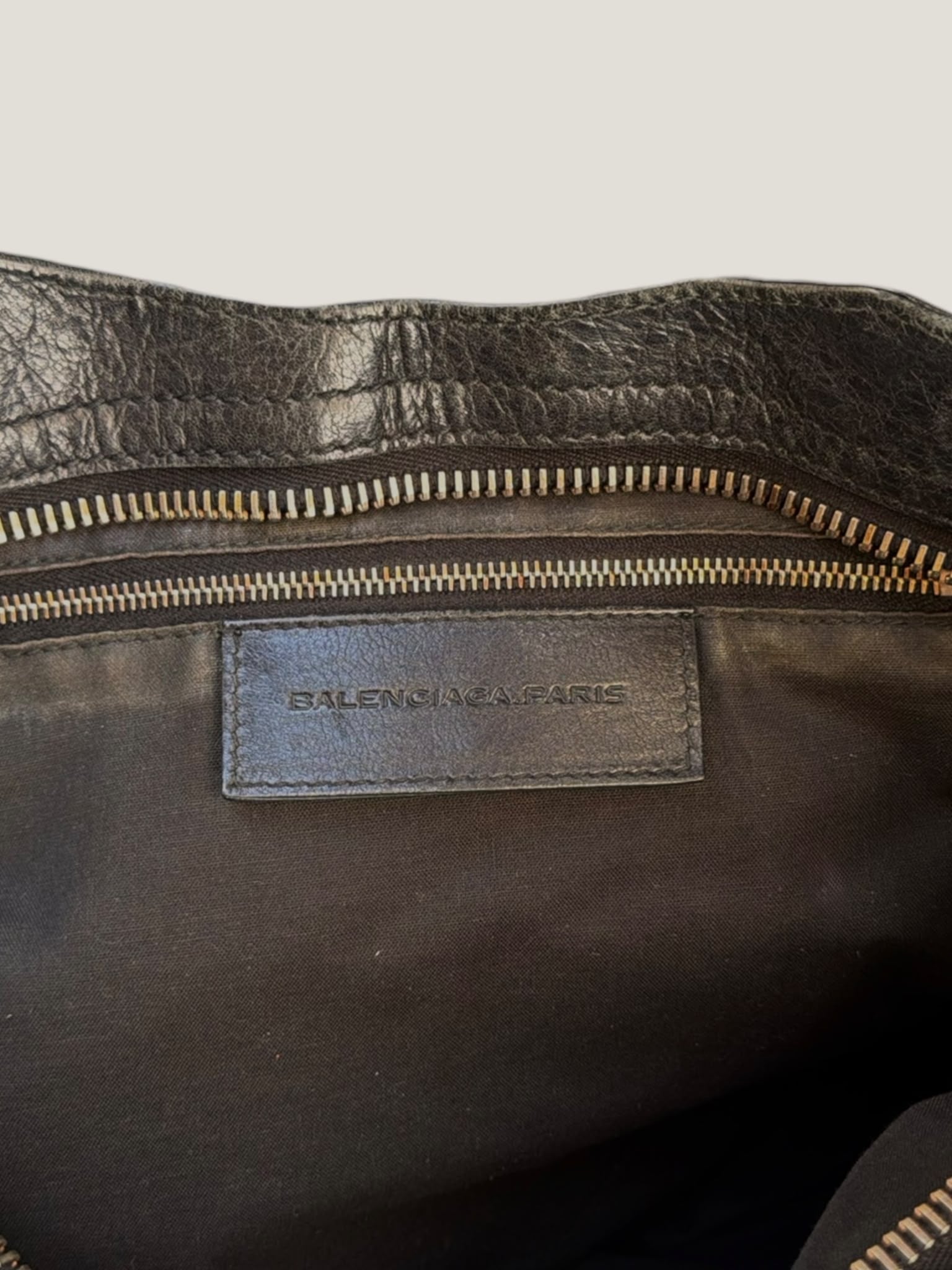 Balenciaga City Giant Hardware