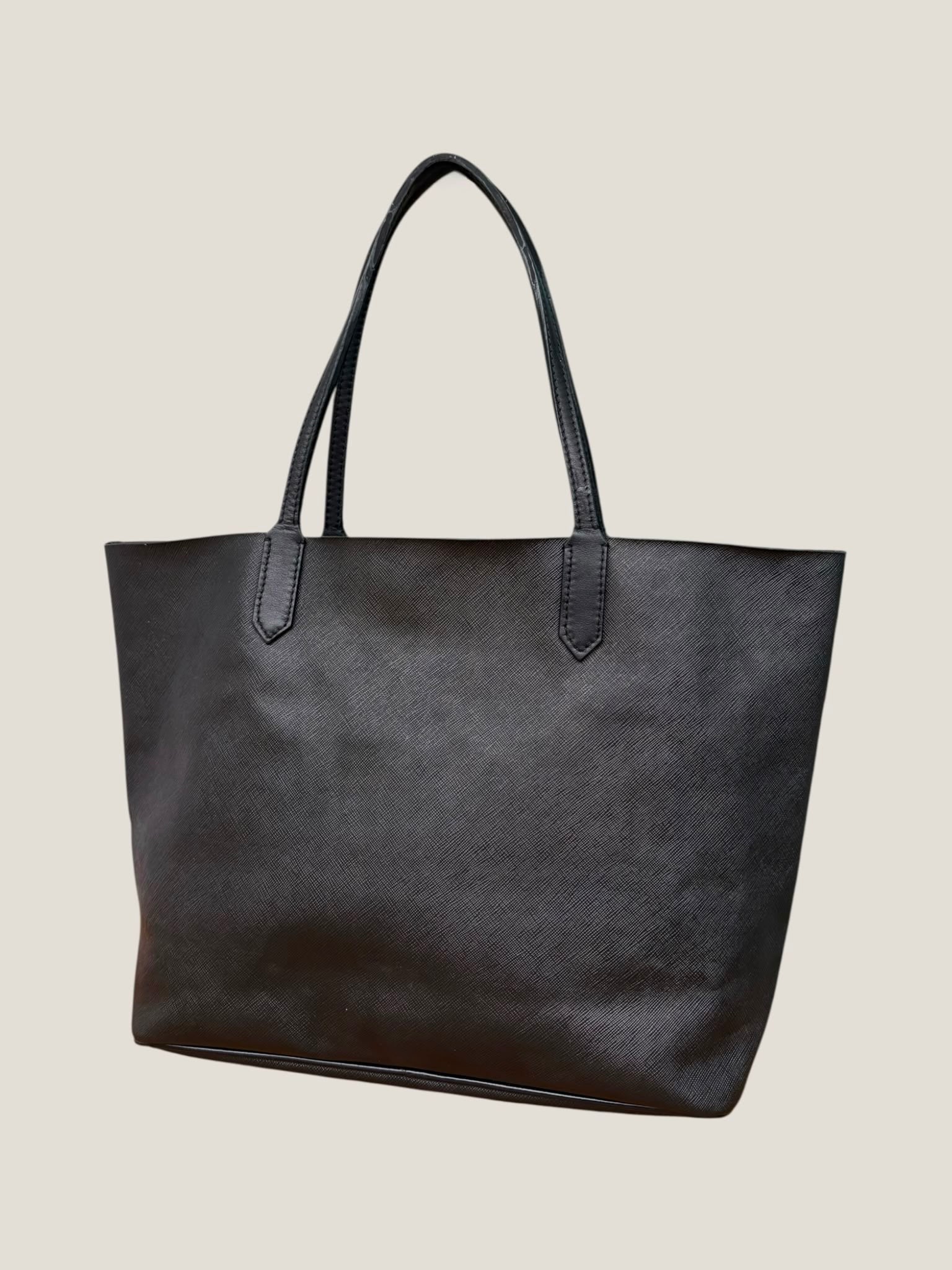 Givenchy Bambi Antigona Tote