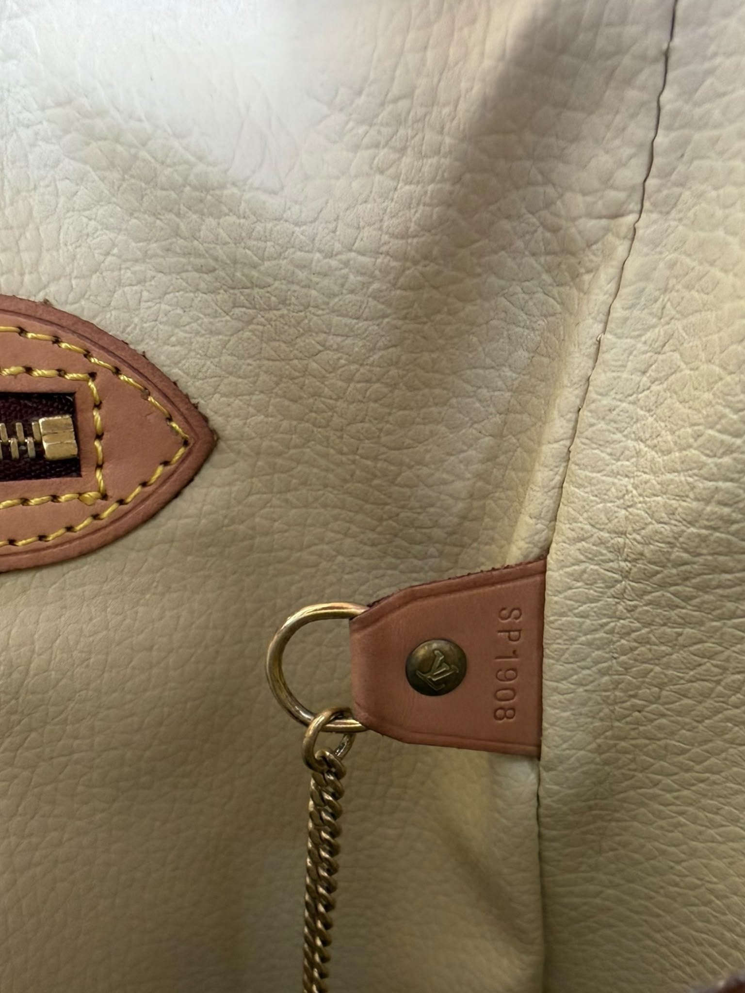 Louis Vuitton Bucket GM Monogram