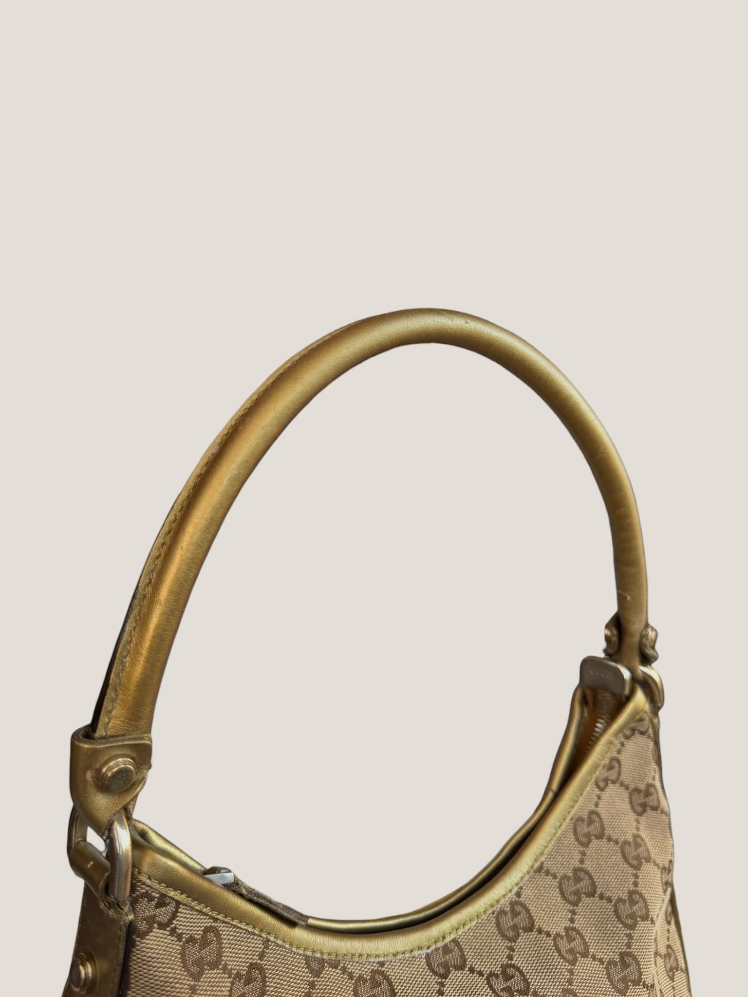Gucci Abbey D-Ring Hobo