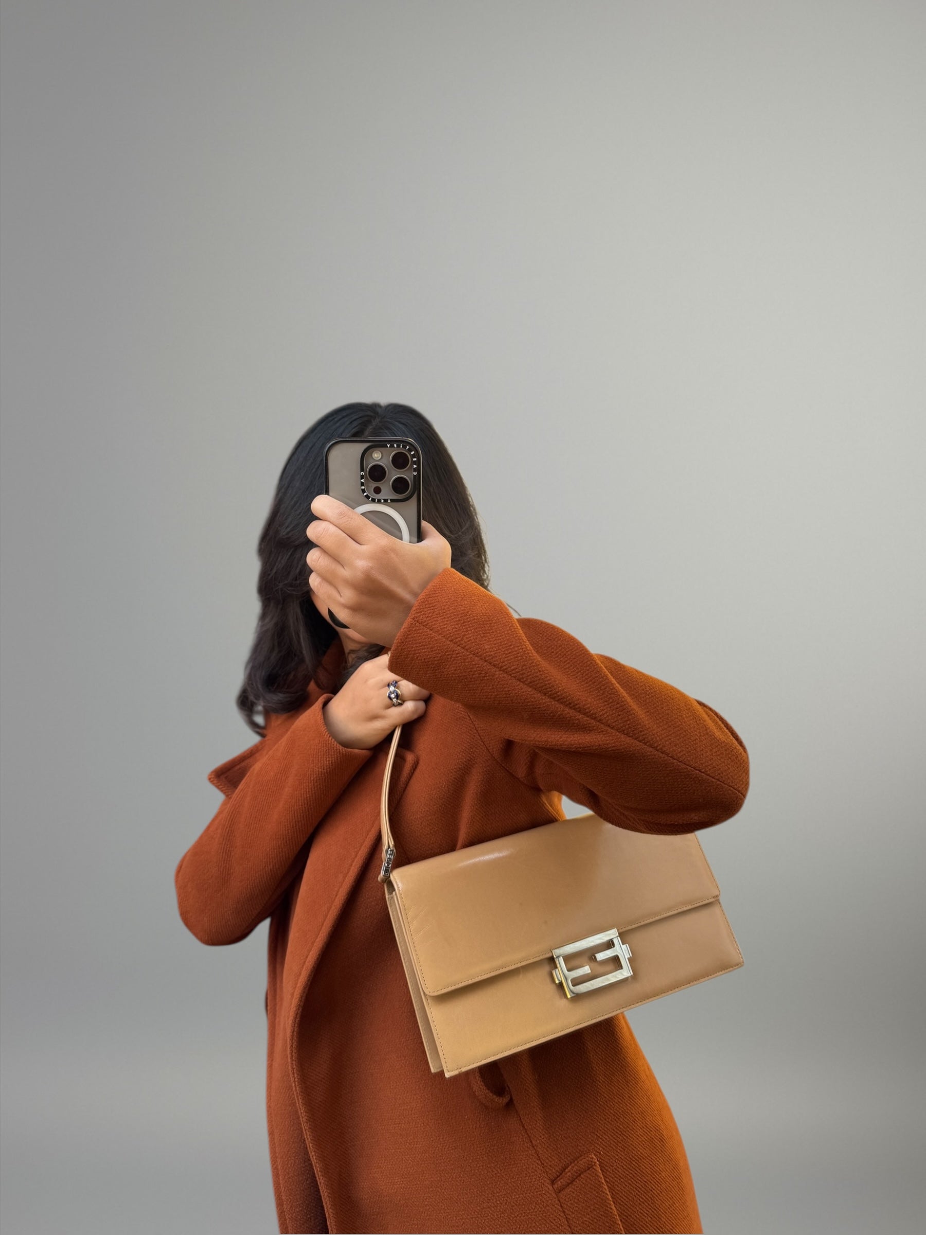 Fendi baguette in pelle liscia