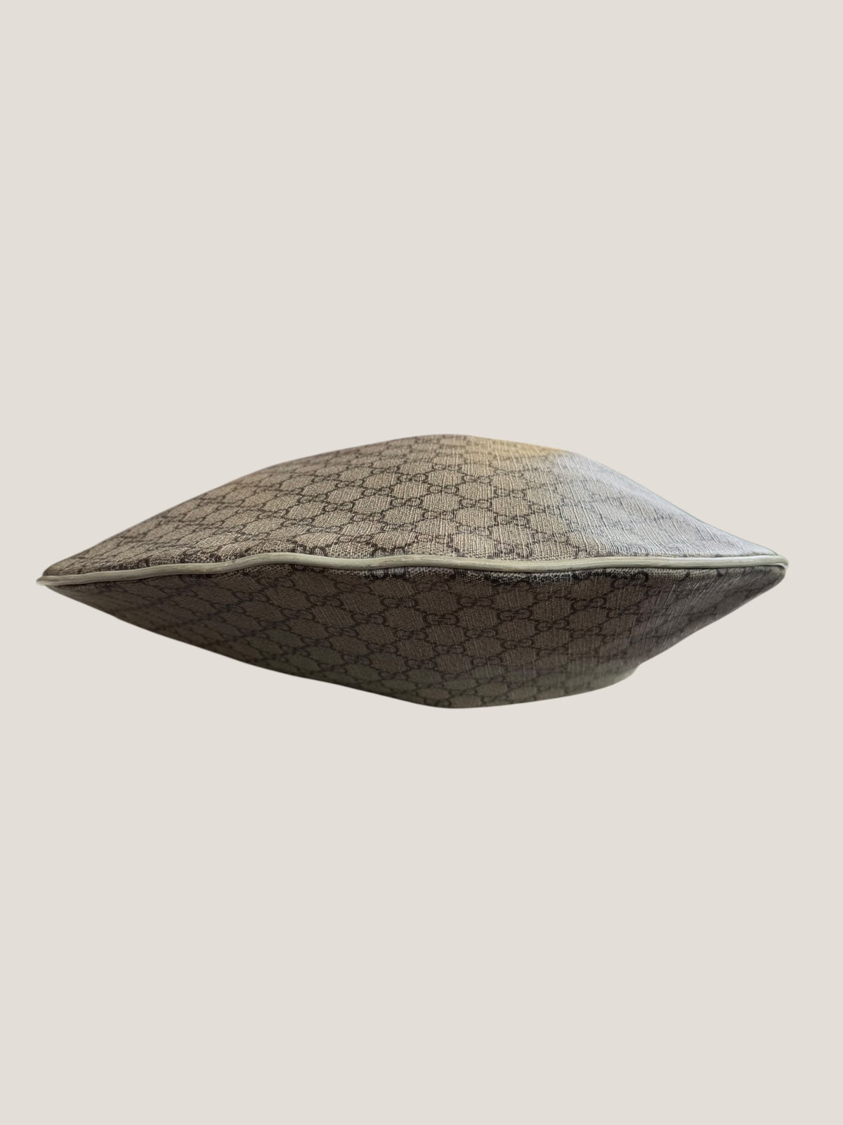 Gucci Hobo GG Supreme