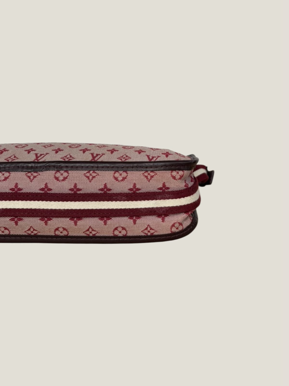 Louis Vuitton Monogram Mini Lin Pochette