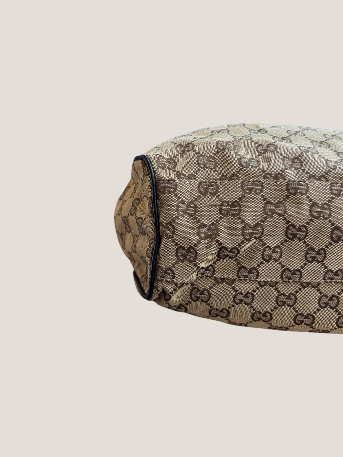 Gucci Sukey Tote Bag